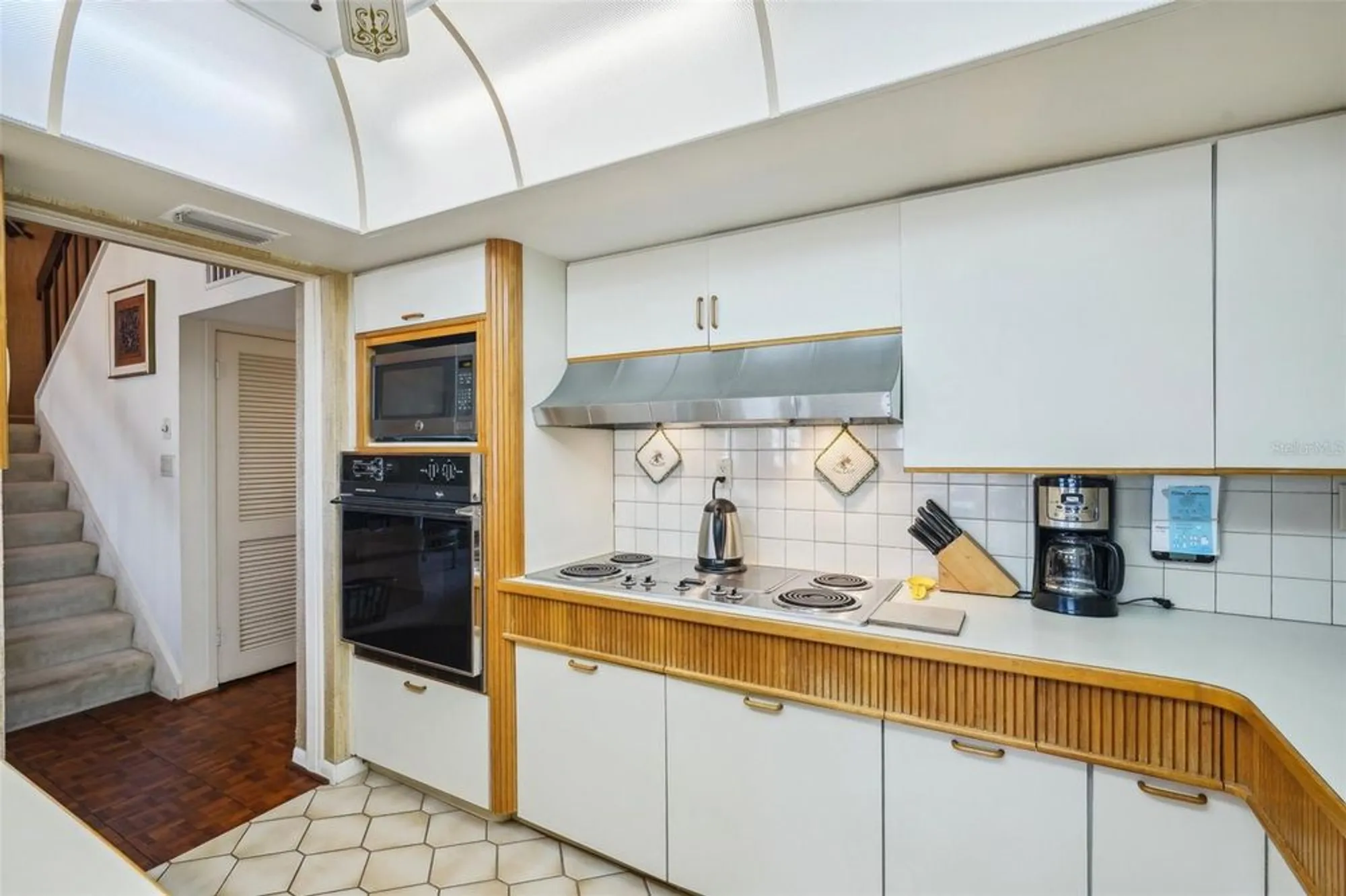 Property Slideshow image 16 of 66 | 7400 sun island dr 802, South Pasadena, FL, 33707