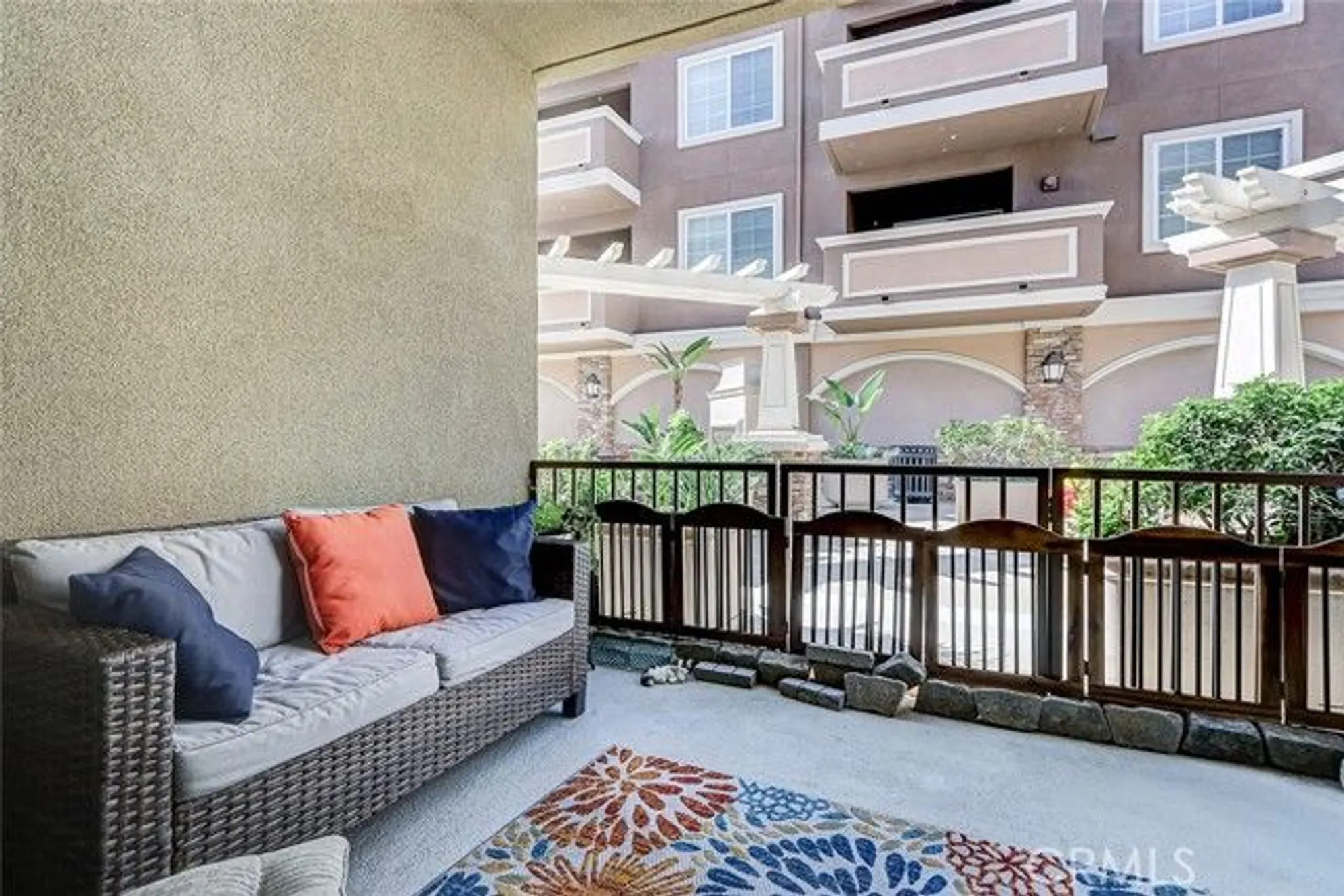 Property Slideshow image 17 of 27 | 2750 artesia blvd unit 110, Redondo Beach, CA, 90278