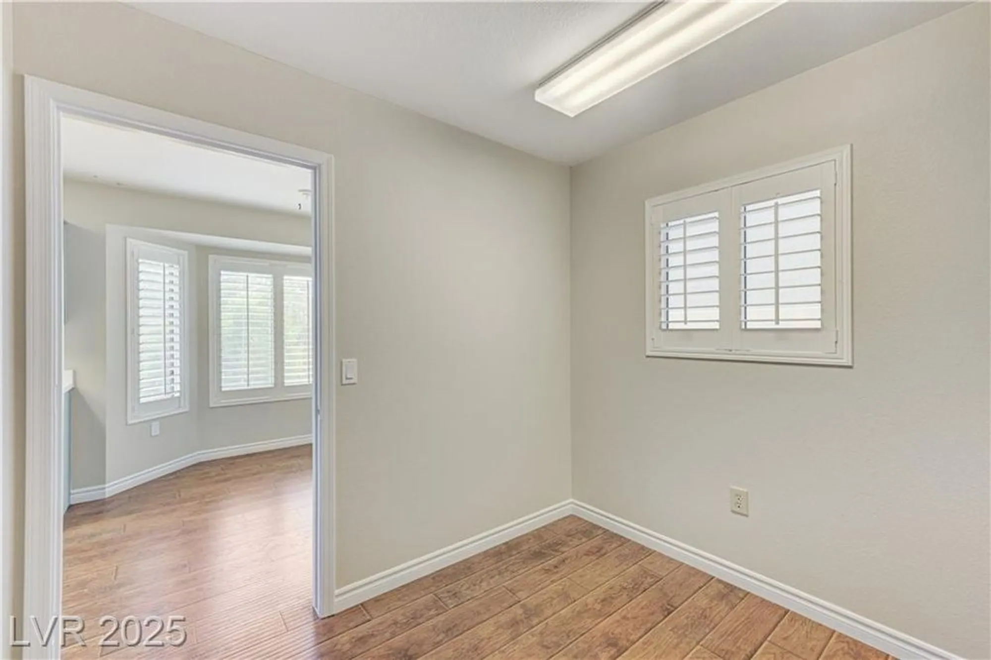 Property Slideshow image 11 of 24 | 8737 smokey dr, Las Vegas, NV, 89134