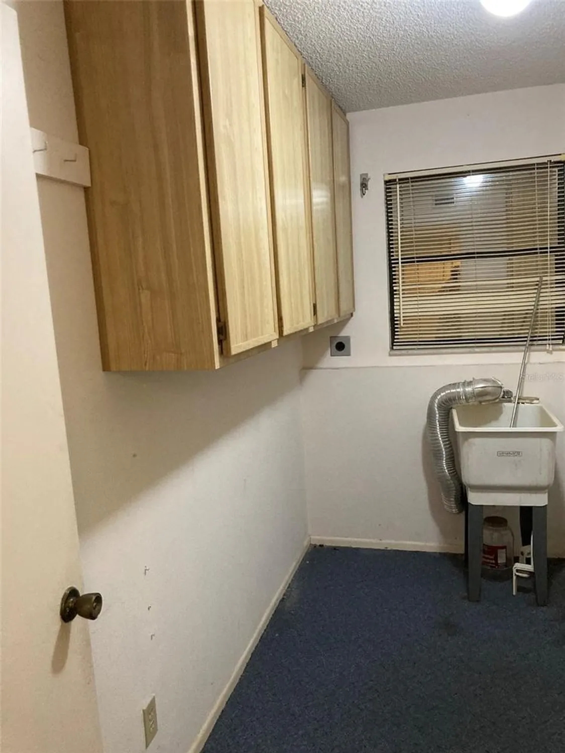 Property Slideshow image 10 of 52 | 8198 terrace garden dr n unit 211, St Petersburg, FL, 33709