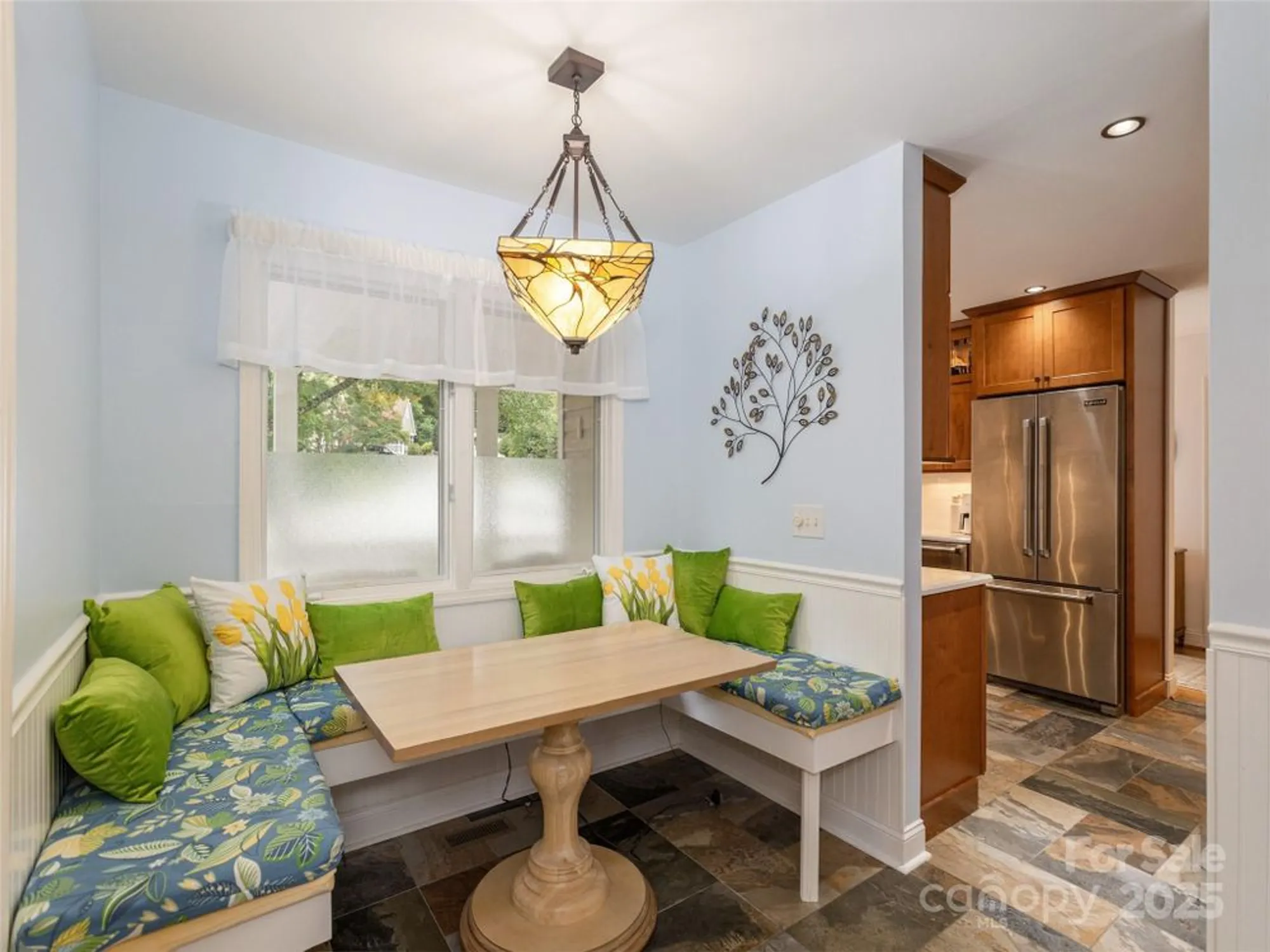 Property Slideshow image 23 of 48 | 210 black oak ln, Hendersonville, NC, 28791