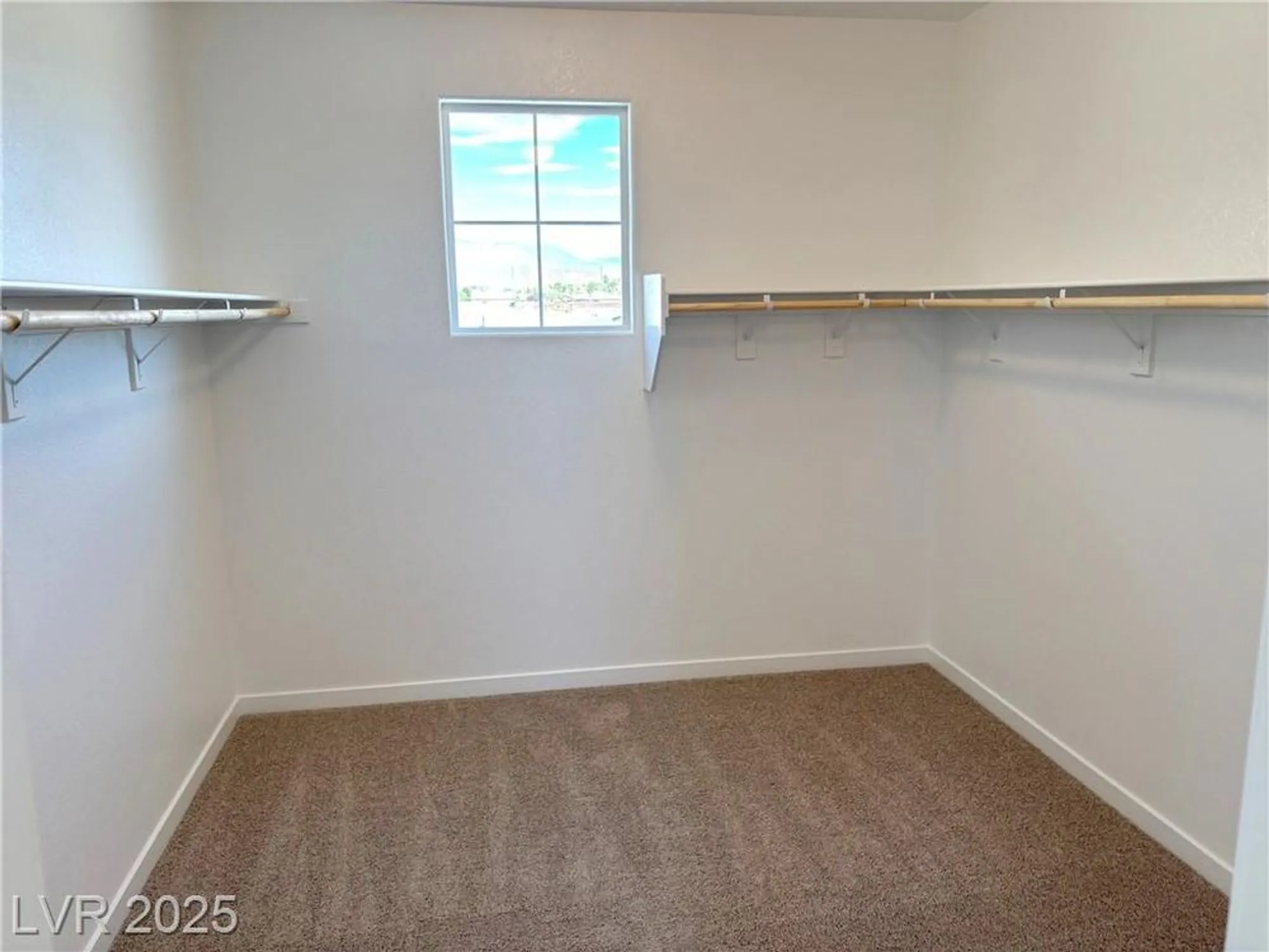 Property Slideshow image 29 of 33 | 4349 angel falls ct, Pahrump, NV, 89061