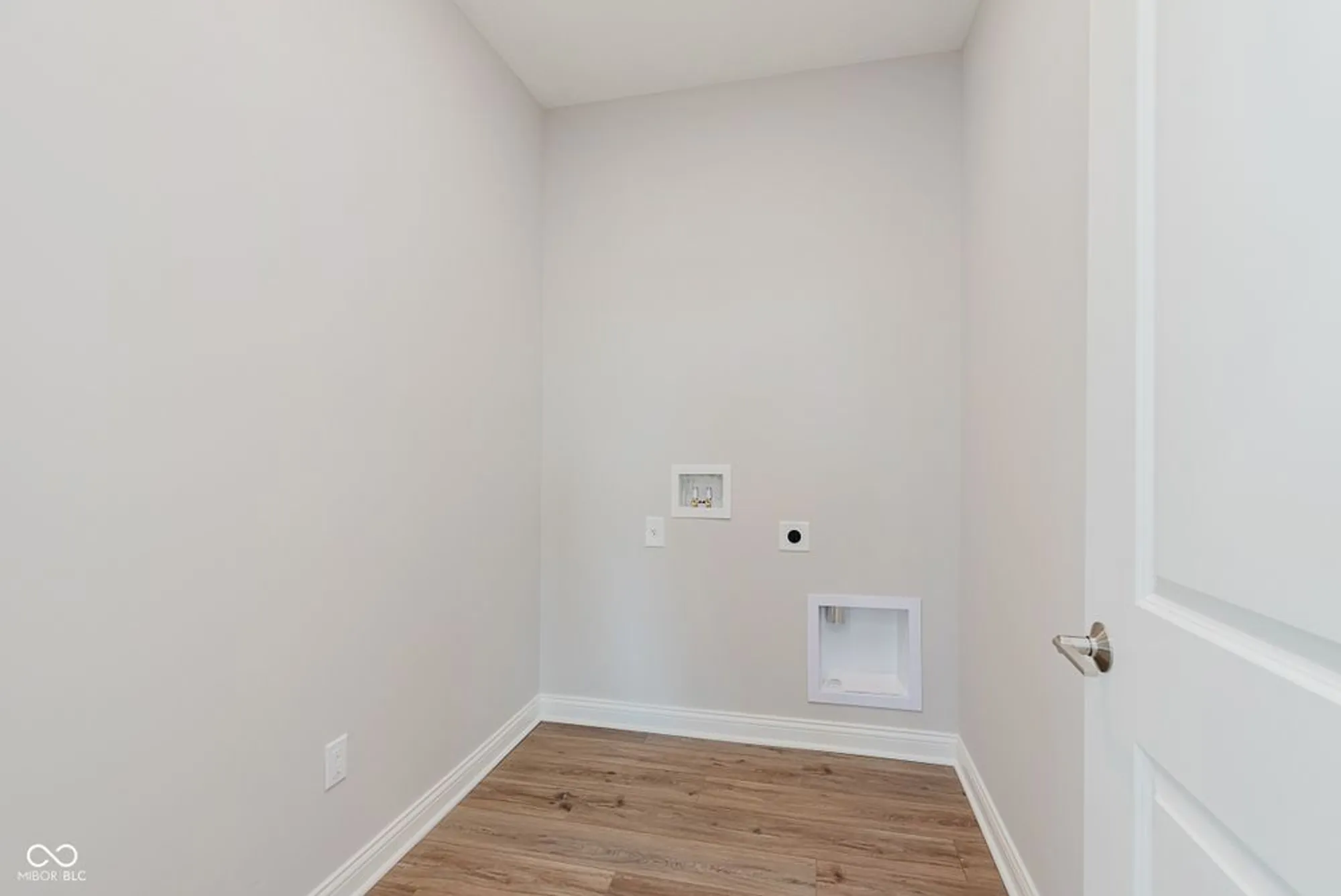 Property Slideshow image 12 of 33 | 774 daisy st, Greenwood, IN, 46143