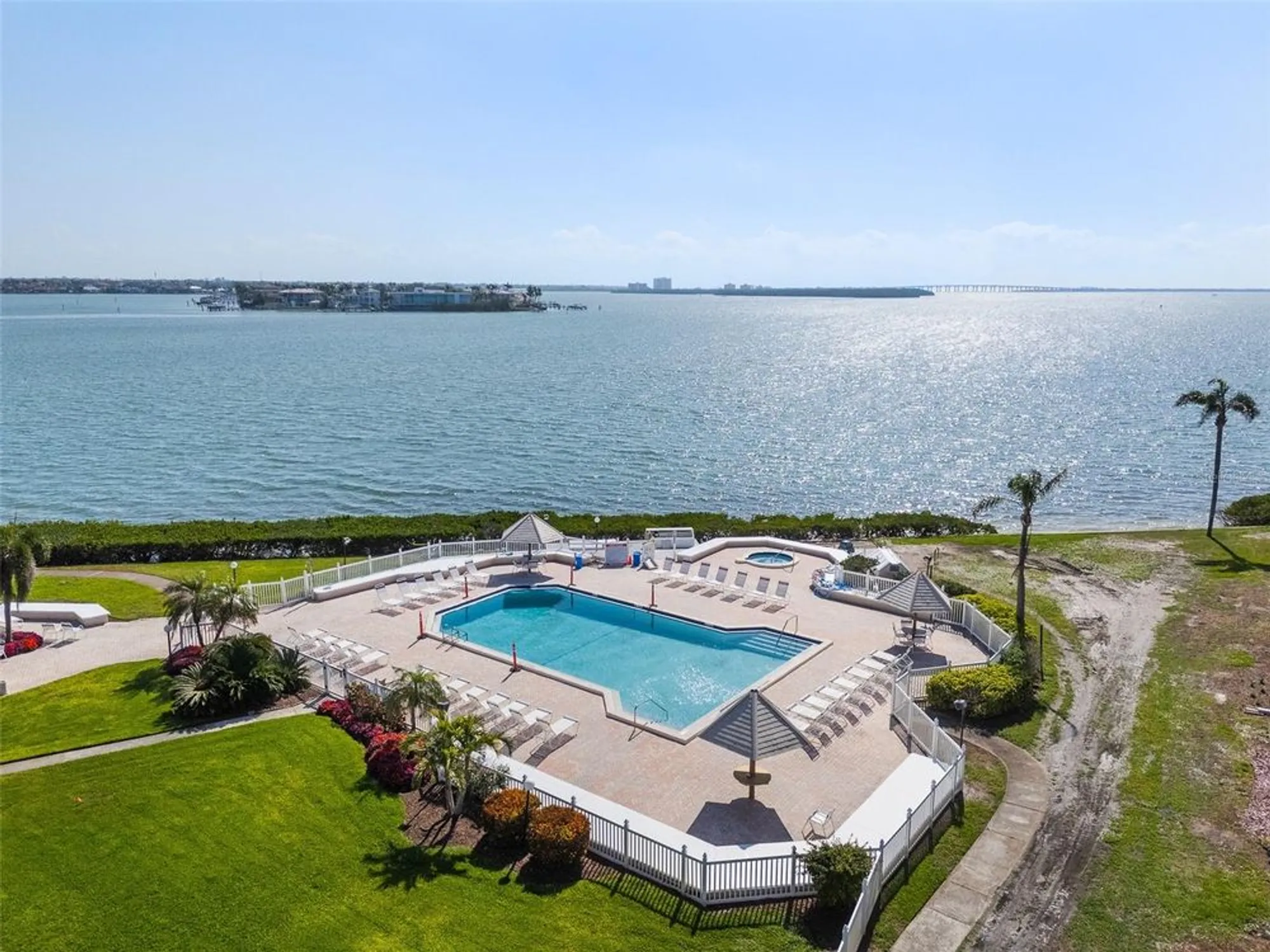 Property Slideshow image 34 of 41 | 6269 palma del mar blvd s apt 112, St Petersburg, FL, 33715