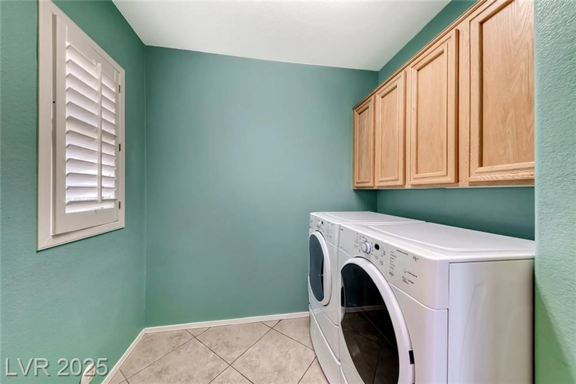 Property Slideshow image 37 of 56 | 1601 wellington springs ave, Henderson, NV, 89052