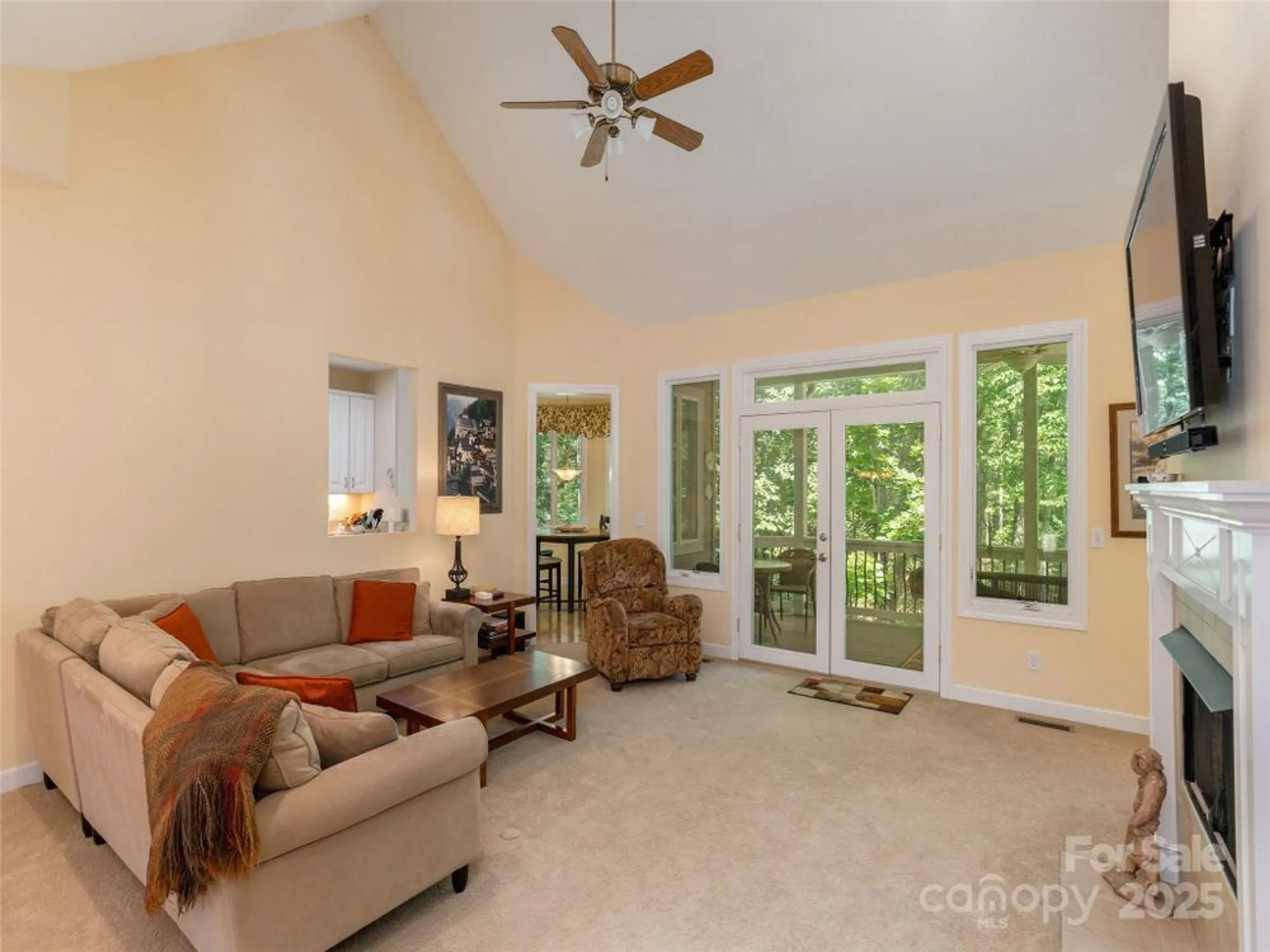 Property Slideshow image 10 of 44 | 17 high park ct, Hendersonville, NC, 28791