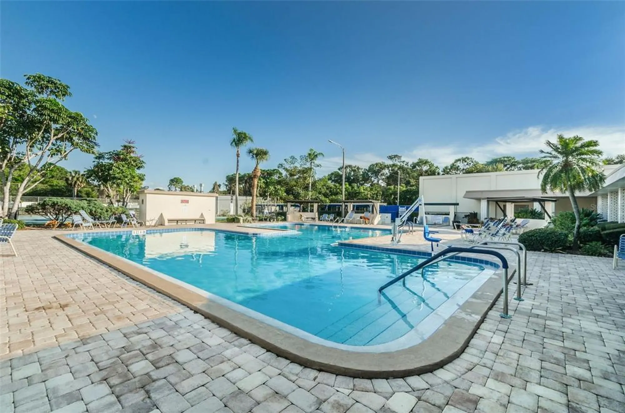 Property Slideshow image 51 of 64 | 5660 80th st n unit b106, St Petersburg, FL, 33709