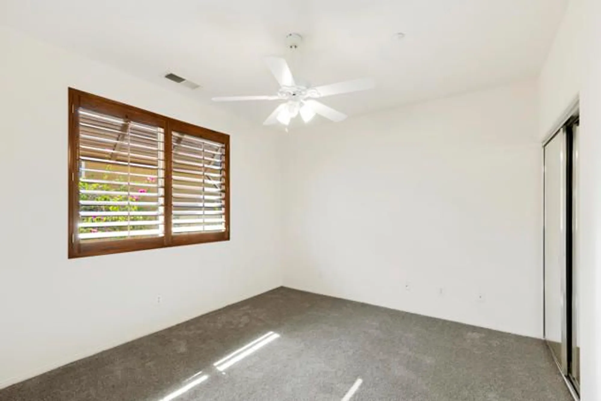 Property Slideshow image 25 of 37 | 1491 four seasons blvd, Palm Springs, CA, 92262