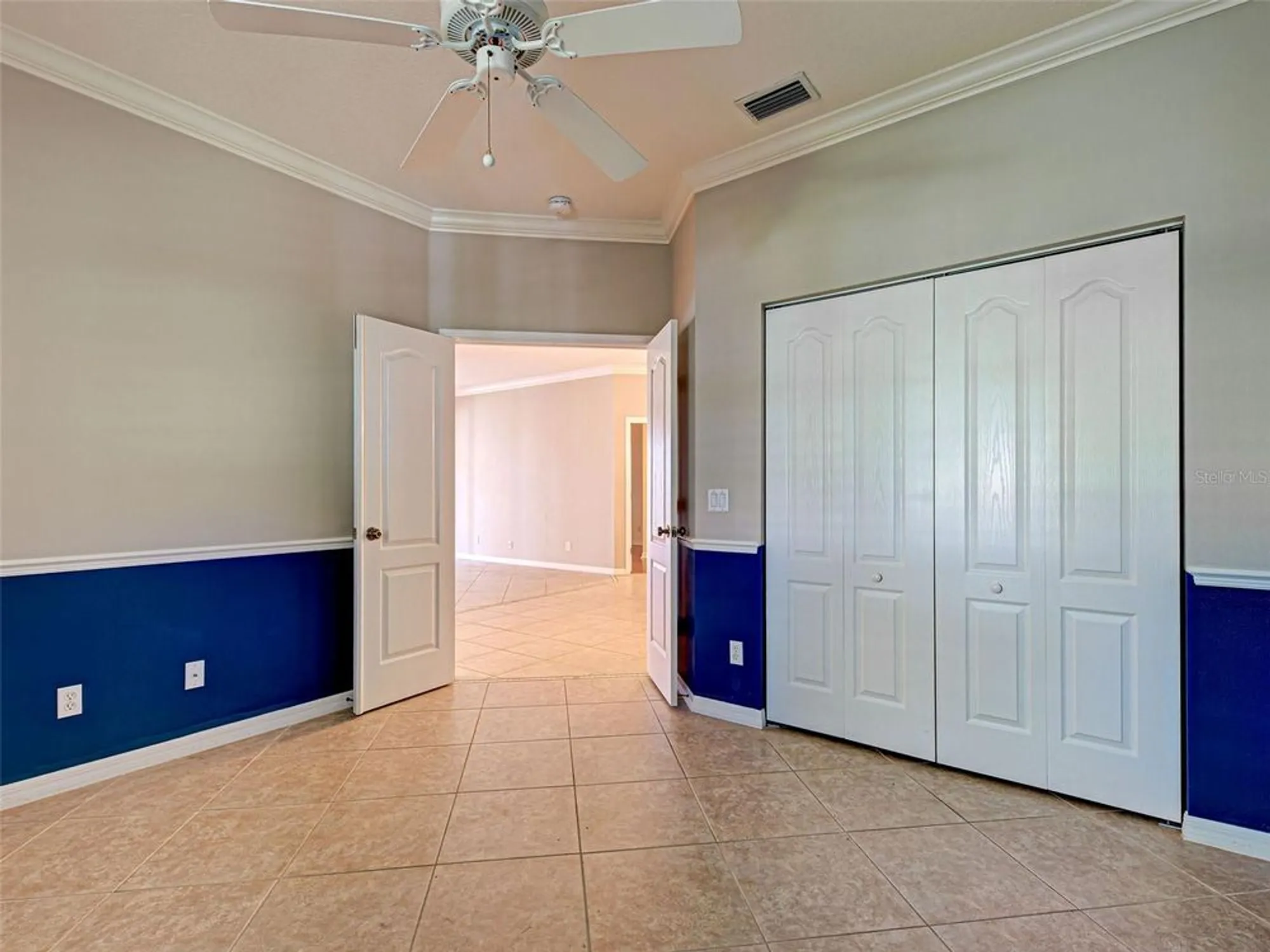 Property Slideshow image 31 of 54 | 912 barclay ct, Venice, FL, 34293