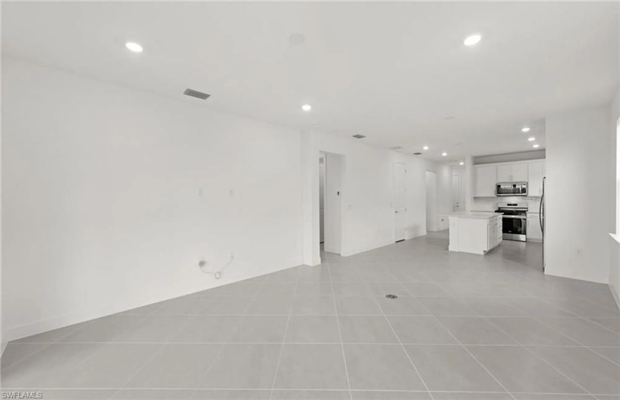 Property Slideshow image 13 of 42 | 17831 beautybush ter, North Fort Myers, FL, 33917