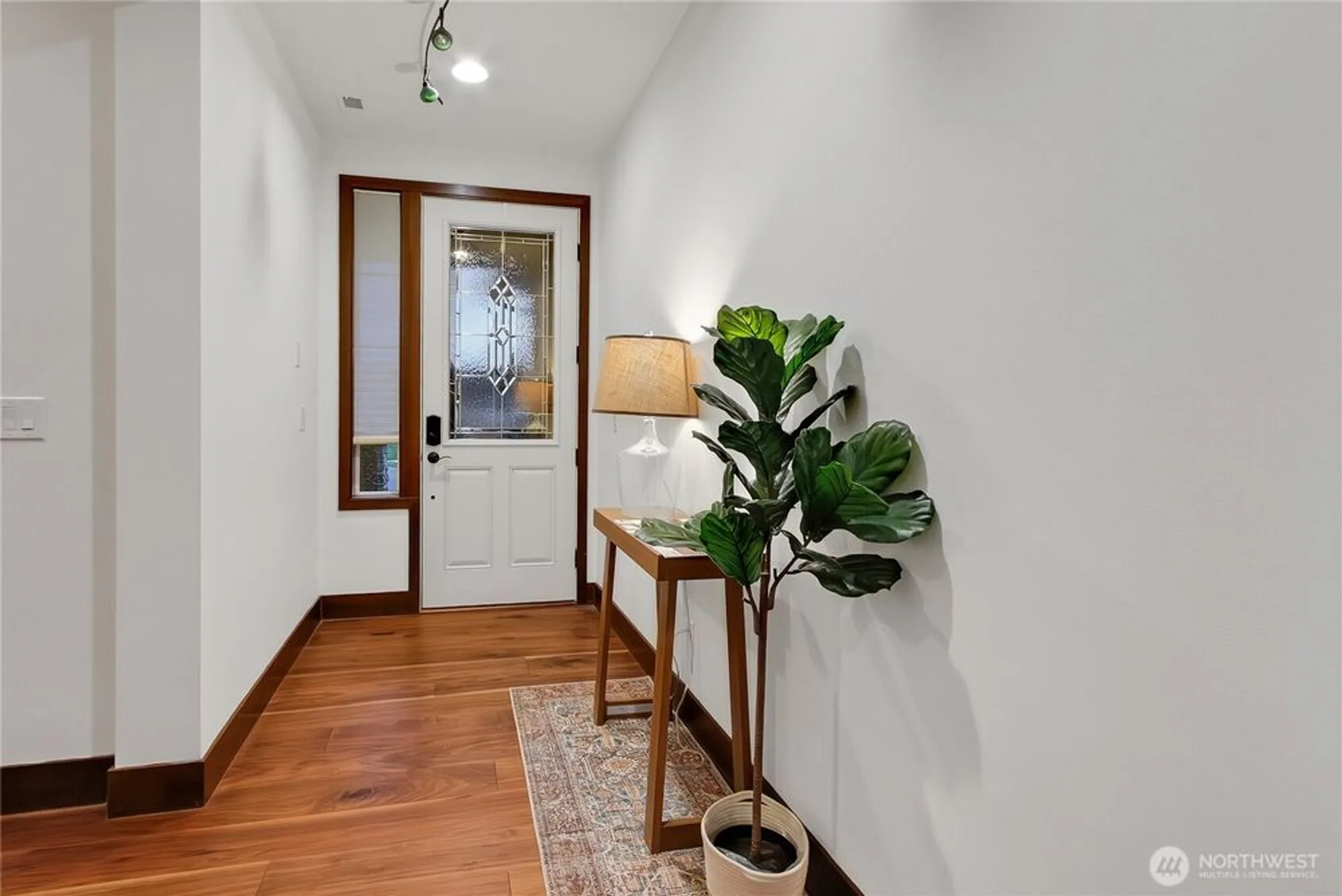 Property Slideshow image 4 of 28 | 14226 189th ave, Bonney Lake, WA, 98391