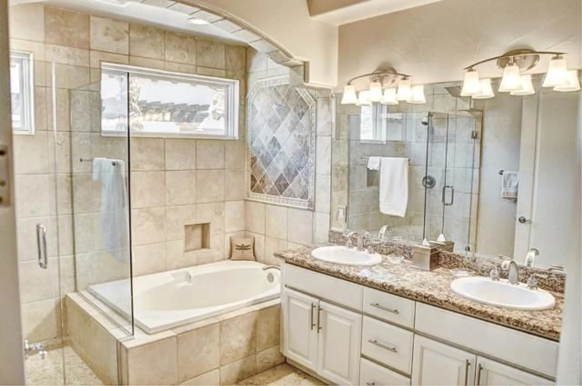 Property Slideshow image 24 of 61 | 308 piazza roma, Palm Desert, CA, 92260