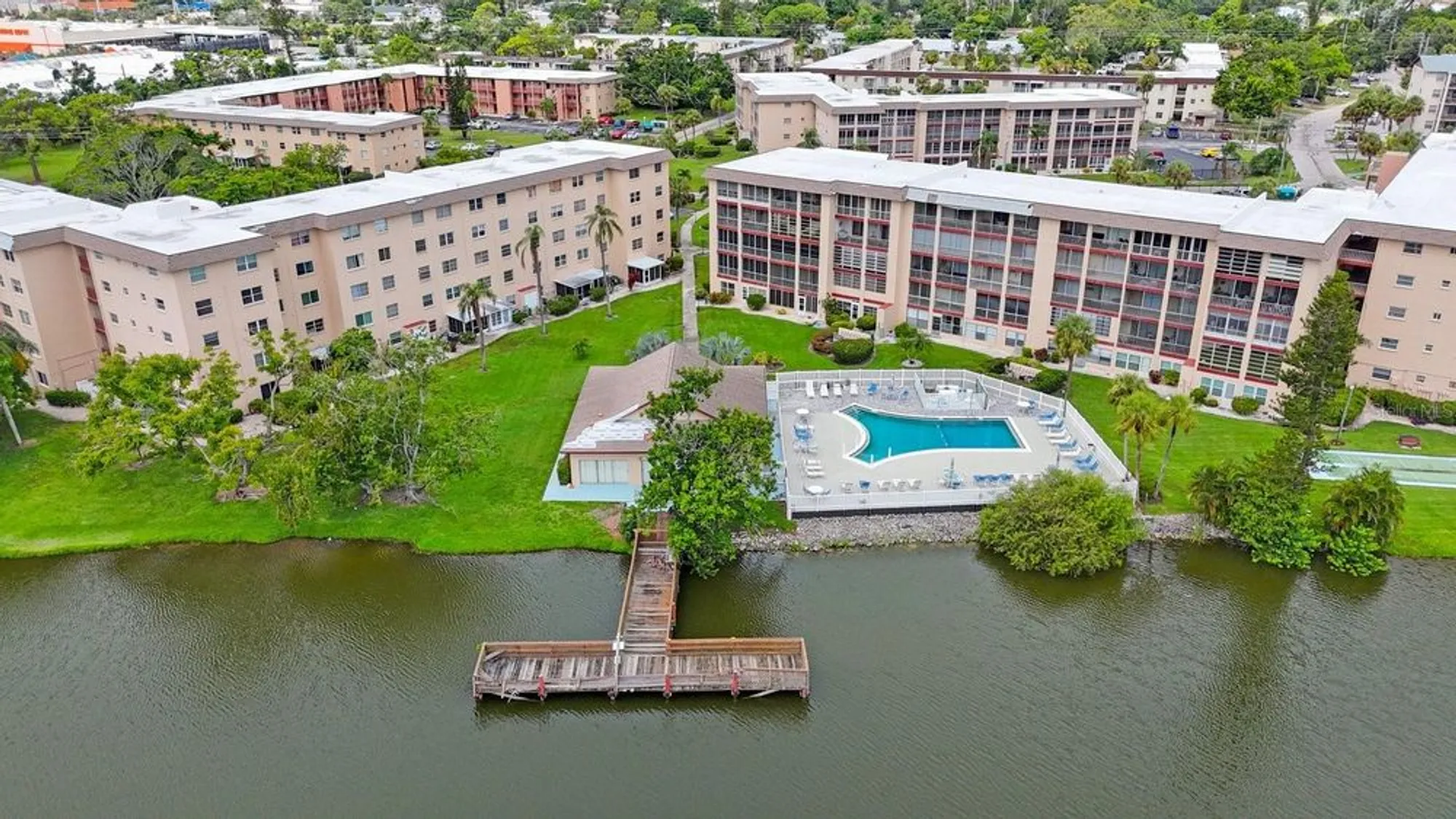 Property Slideshow image 37 of 39 | 4155 heron way # e-301, Bradenton, FL, 34205