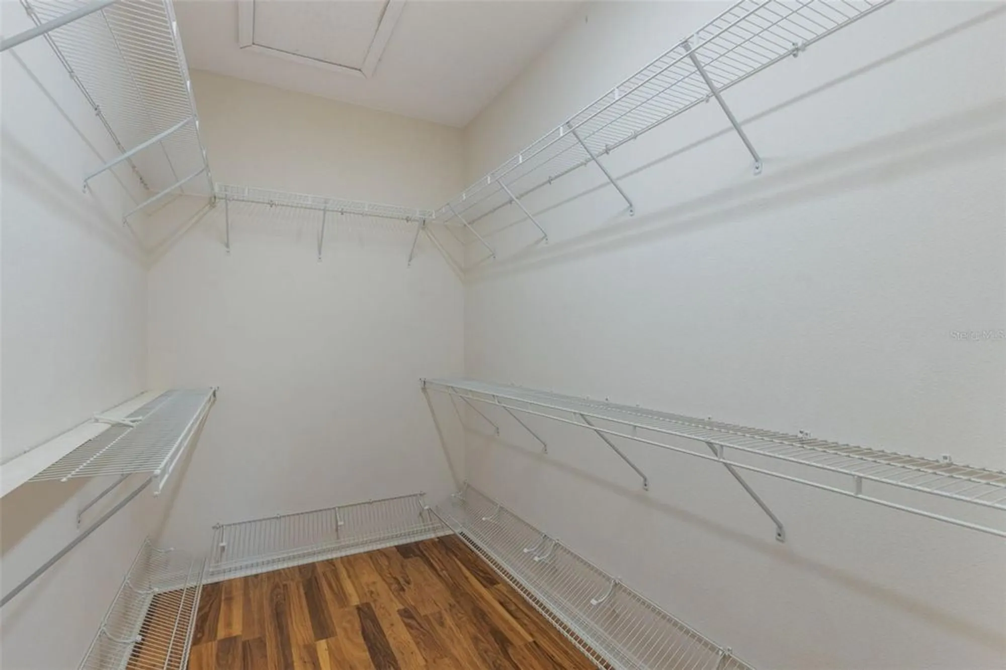 Property Slideshow image 17 of 61 | 24502 parlange ct, Leesburg, FL, 34748