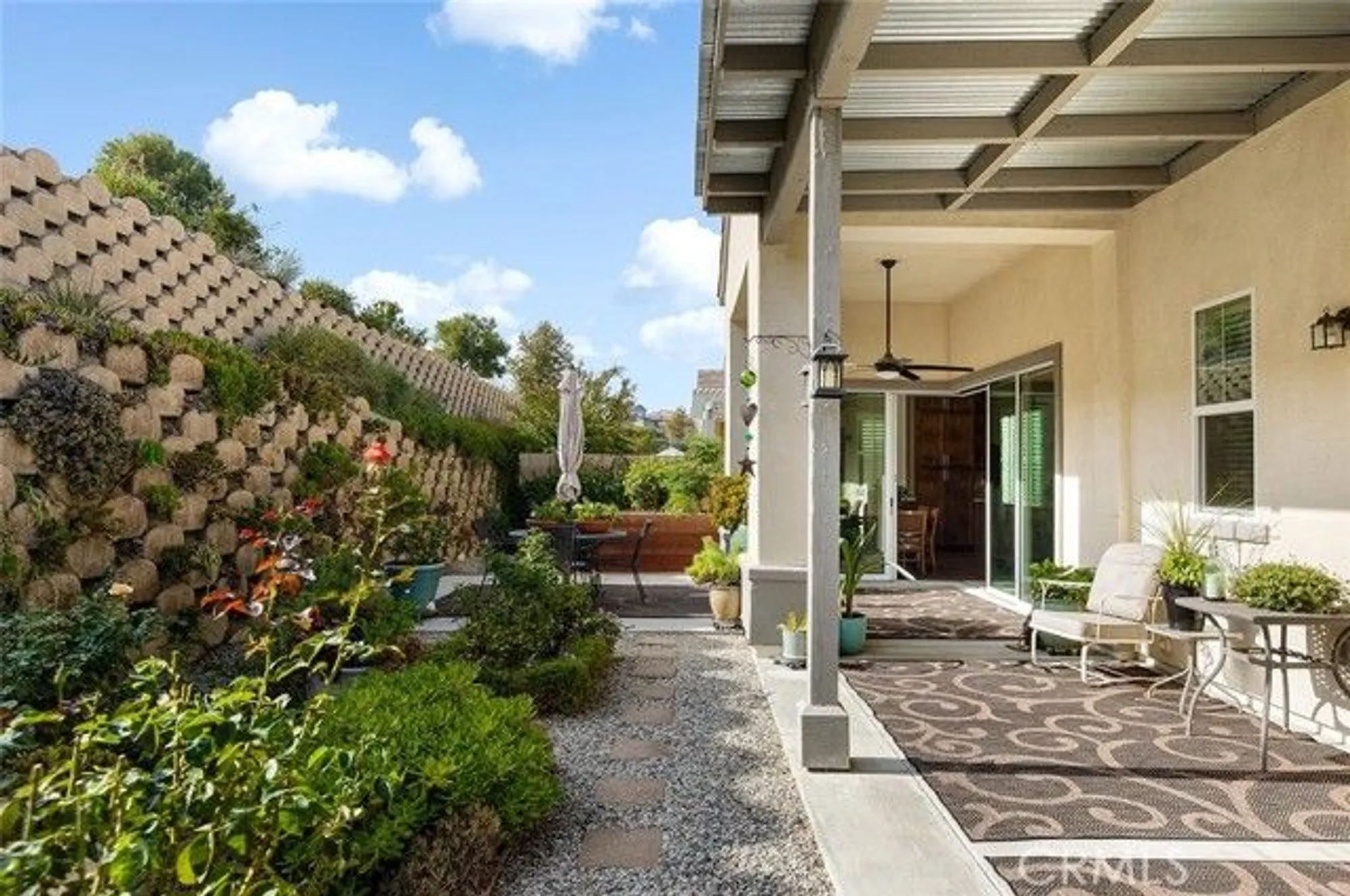 Property Slideshow image 32 of 45 | 18740 seville way, Canyon Country, CA, 91387