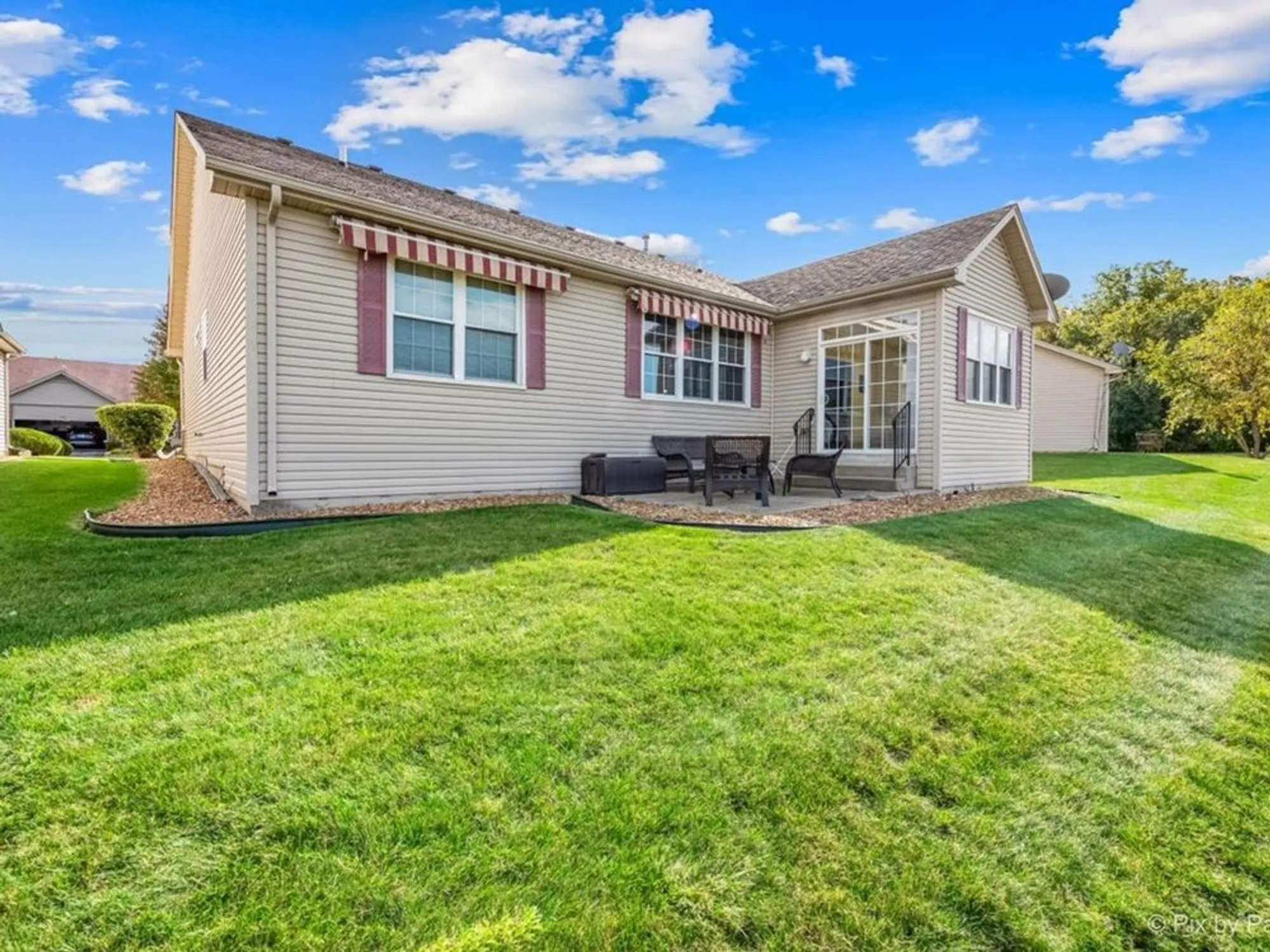 Property Slideshow image 22 of 32 | 17228 como ave, Lockport, IL, 60441