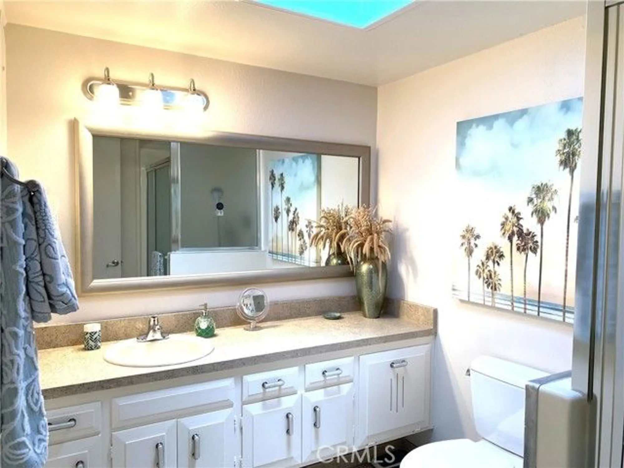 Property Slideshow image 28 of 30 | 13380 danbury ln # m6-130d, Seal Beach, CA, 90740
