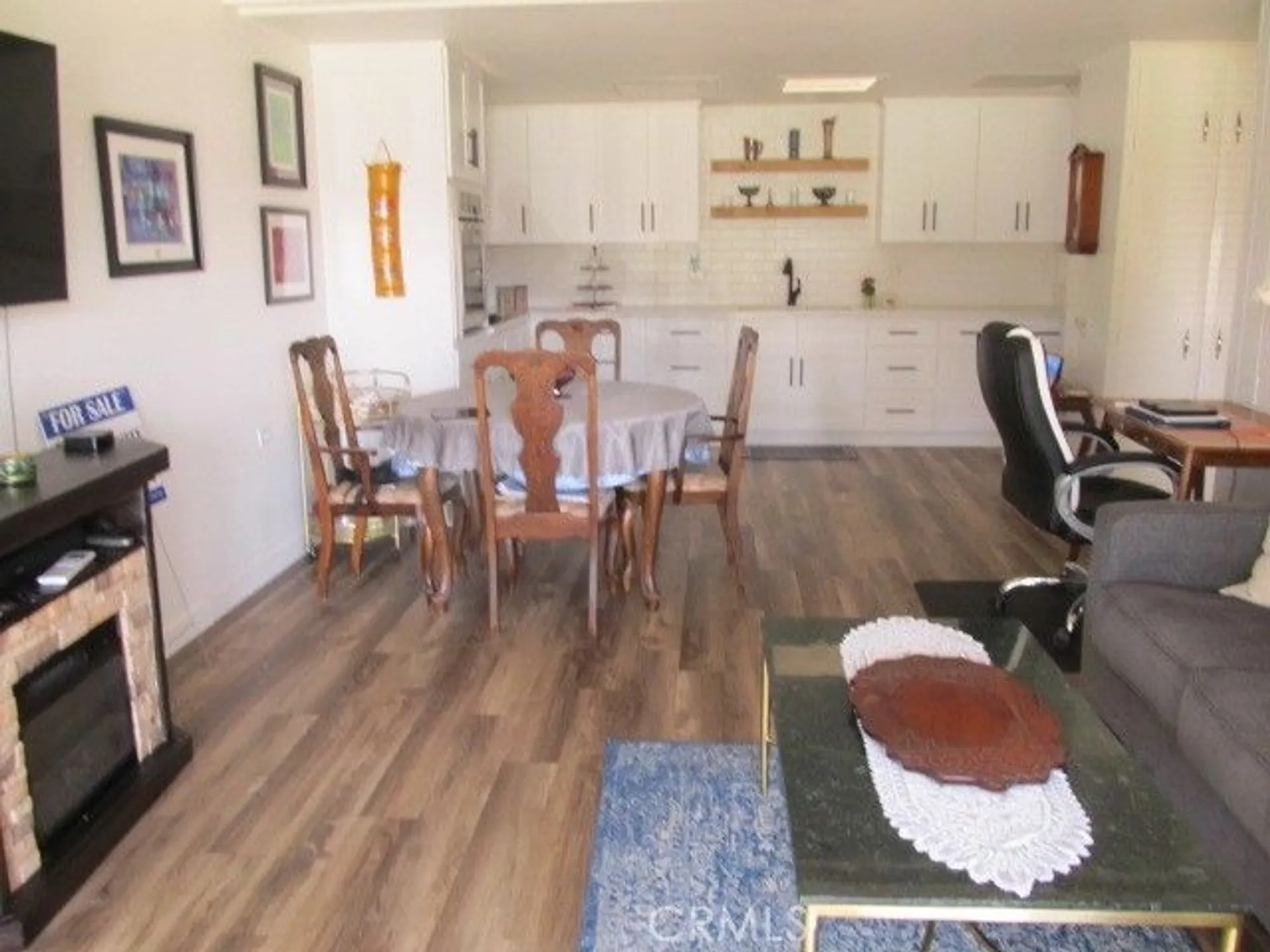 Property Slideshow image 4 of 18 | 13140 del monte dr, Seal Beach, CA, 90740