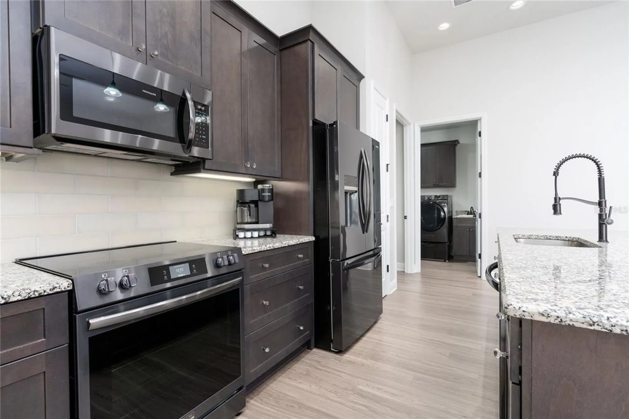 Property Slideshow image 11 of 66 | 3020 king palm dr, New Smyrna Beach, FL, 32168