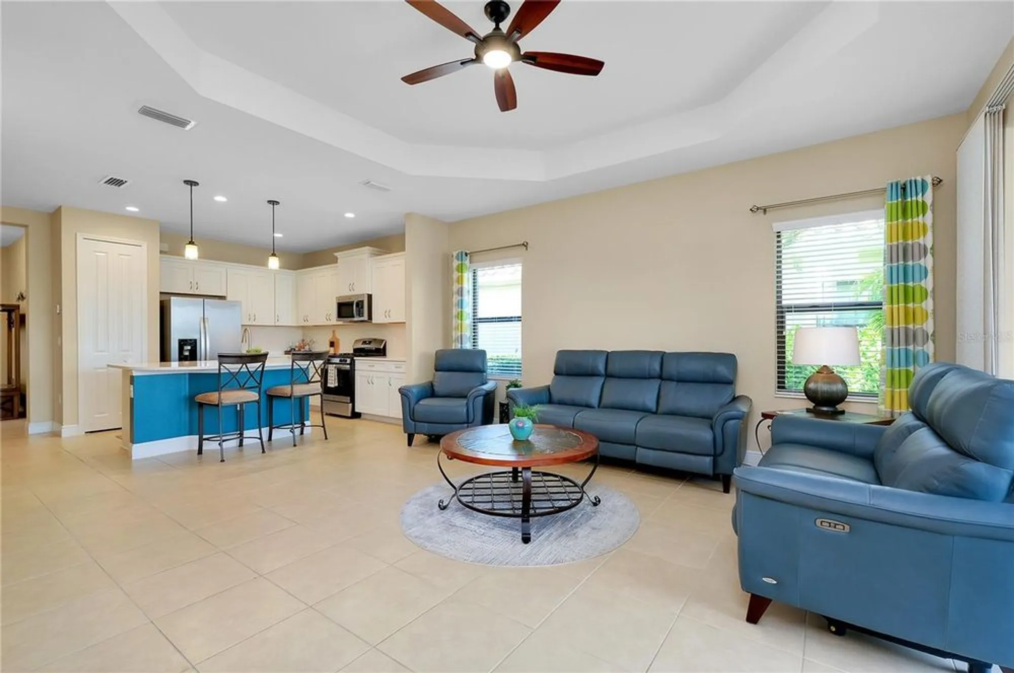 Property Slideshow image 25 of 59 | 21629 avon park ct, Venice, FL, 34293
