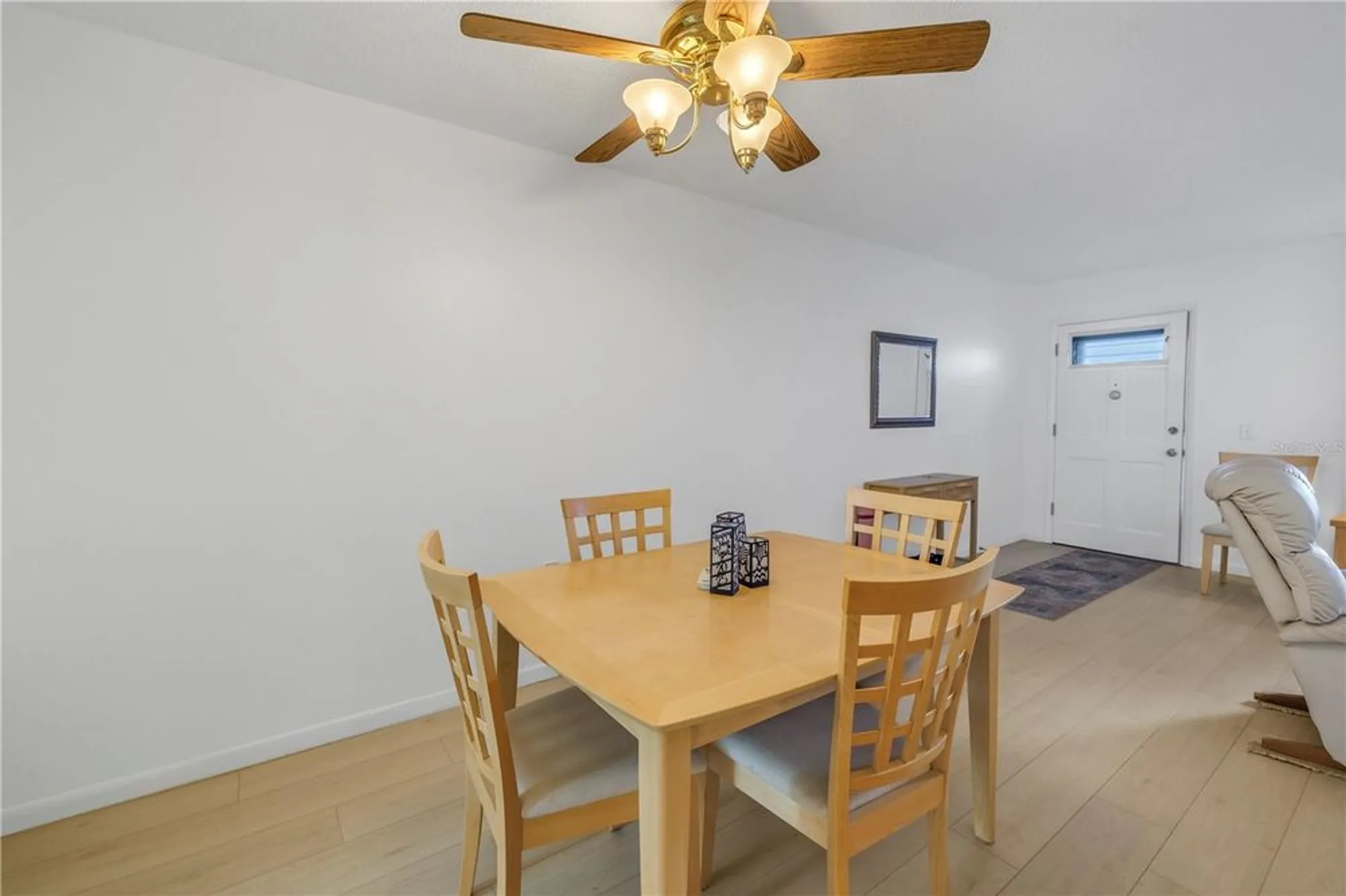 Property Slideshow image 11 of 46 | 5840 30th ave 208, Gulfport, FL, 33707