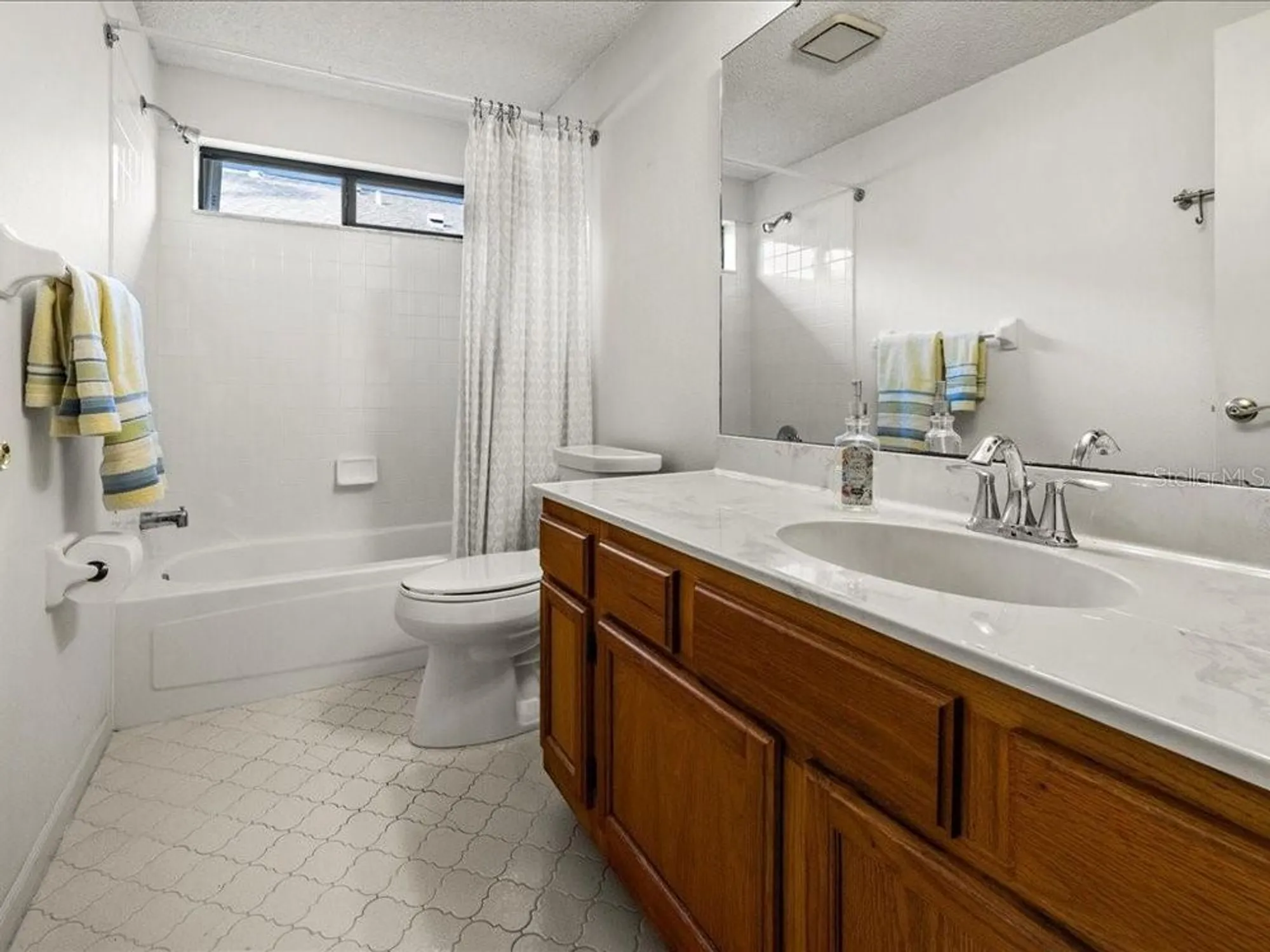 Property Slideshow image 26 of 50 | 515 wekiva river ct 81, Englewood, FL, 34223