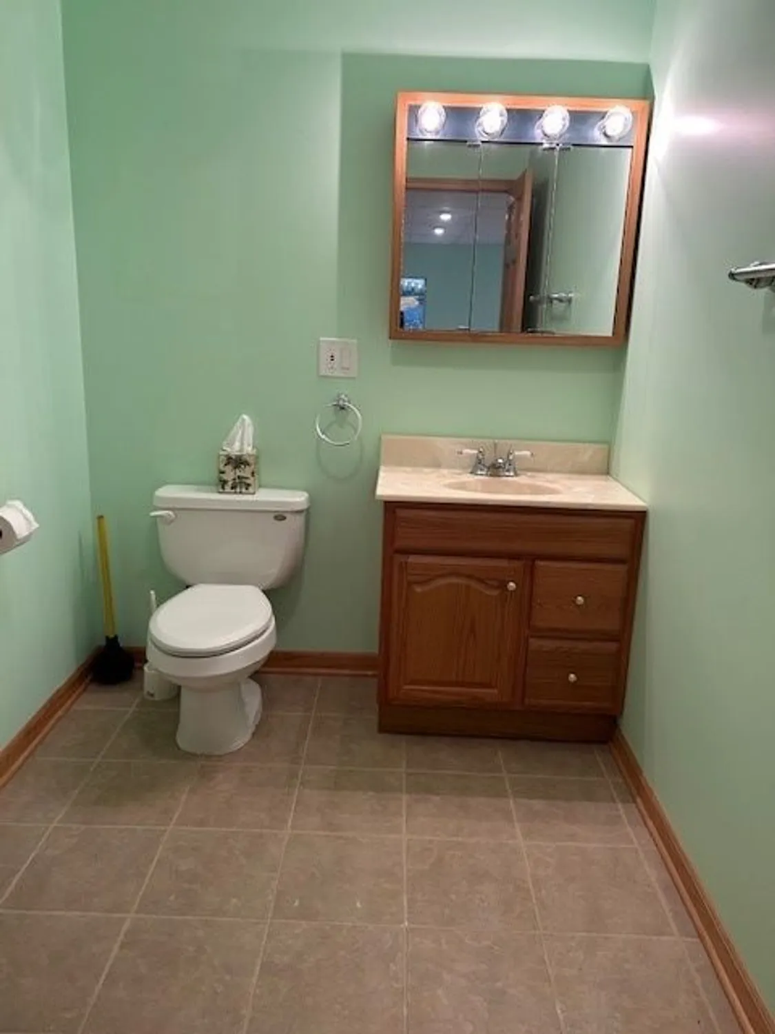 Property Slideshow image 35 of 67 | 13804 s ironwood dr, Plainfield, IL, 60544