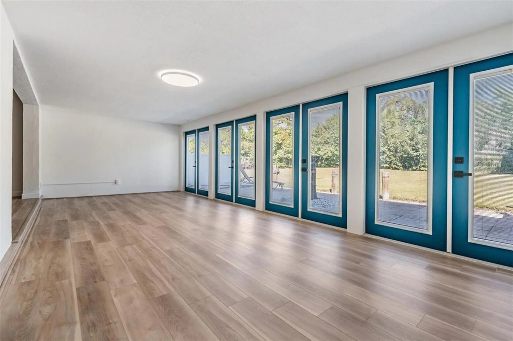 Property Slideshow image 19 of 27 | 127 boca ciega point blvd n, St Petersburg, FL, 33708