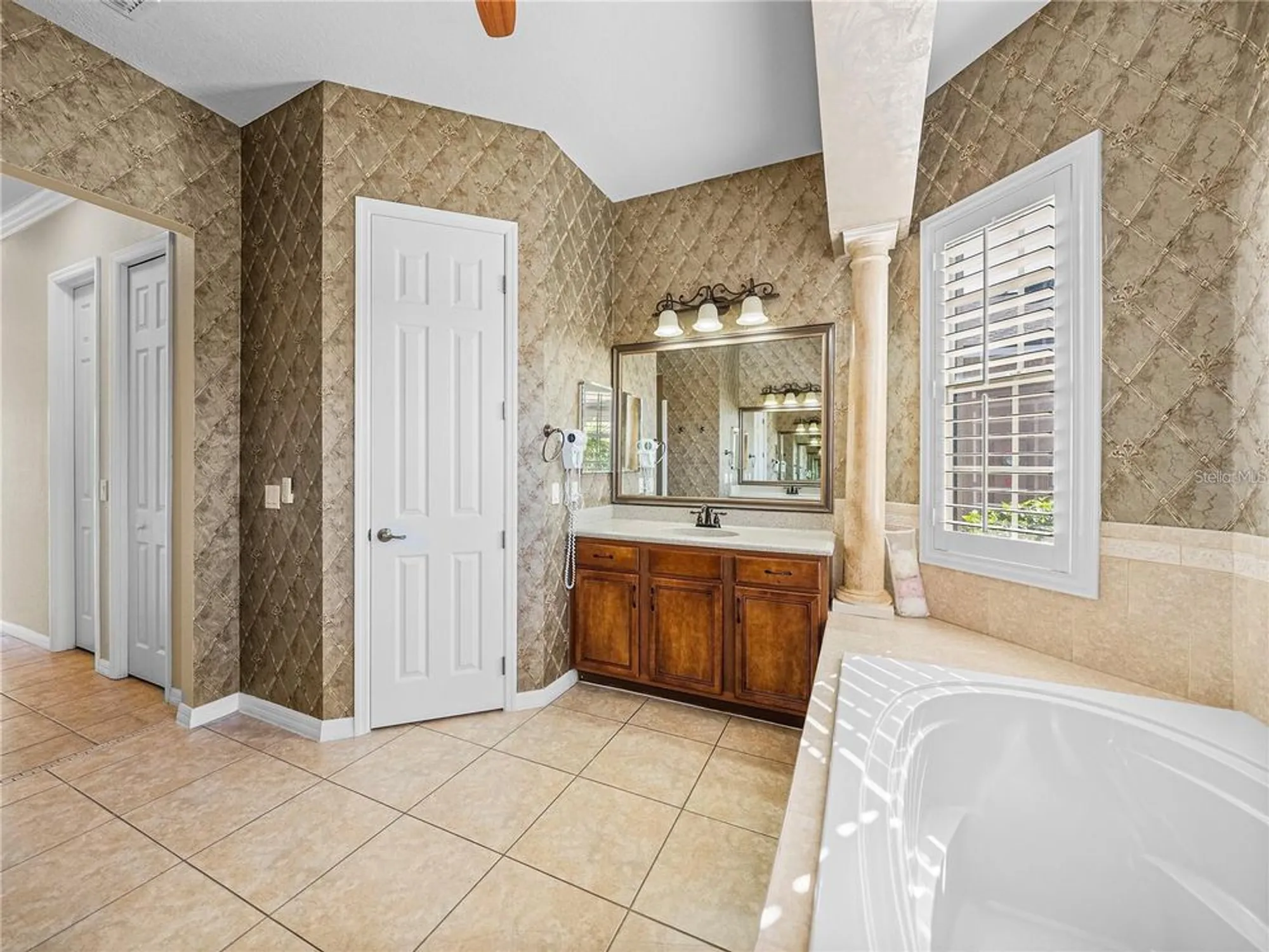 Property Slideshow image 36 of 71 | 5357 hogan ln, Winter Haven, FL, 33884