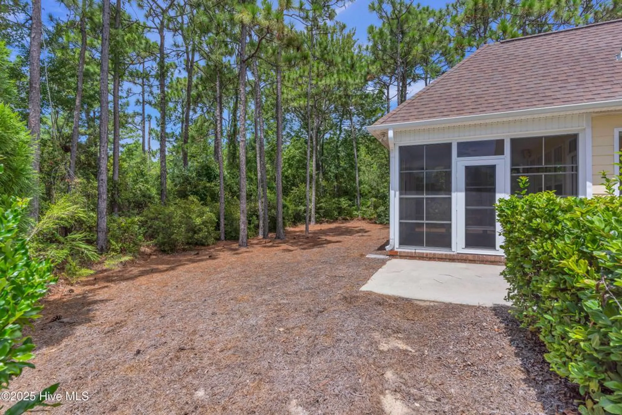 Property Slideshow image 41 of 74 | 2904 legends dr, Southport, NC, 28461