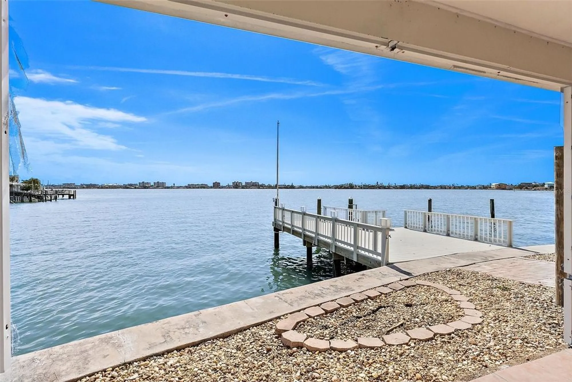 Property Slideshow image 8 of 16 | 672 boca ciega point blvd n, St Petersburg, FL, 33708