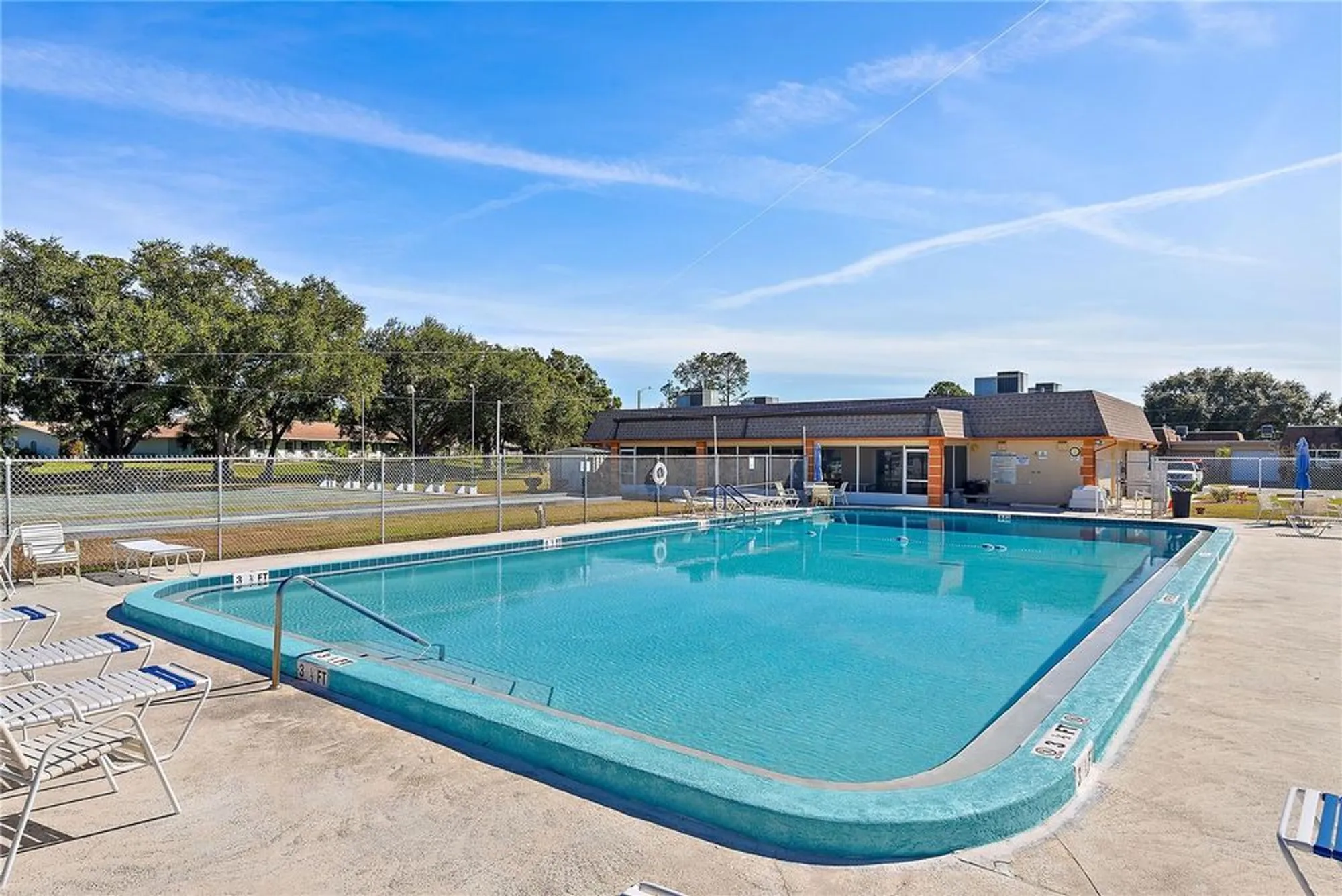 Property Slideshow image 24 of 27 | 6795 armand pl n # 4, Pinellas Park, FL, 33781