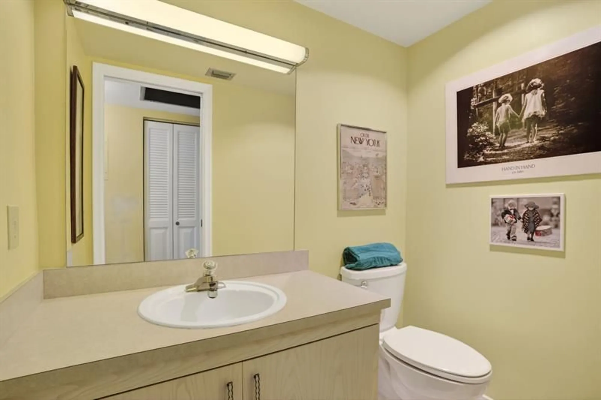 Property Slideshow image 9 of 59 | 2301 lucaya ln k3, Coconut Creek, FL, 33066