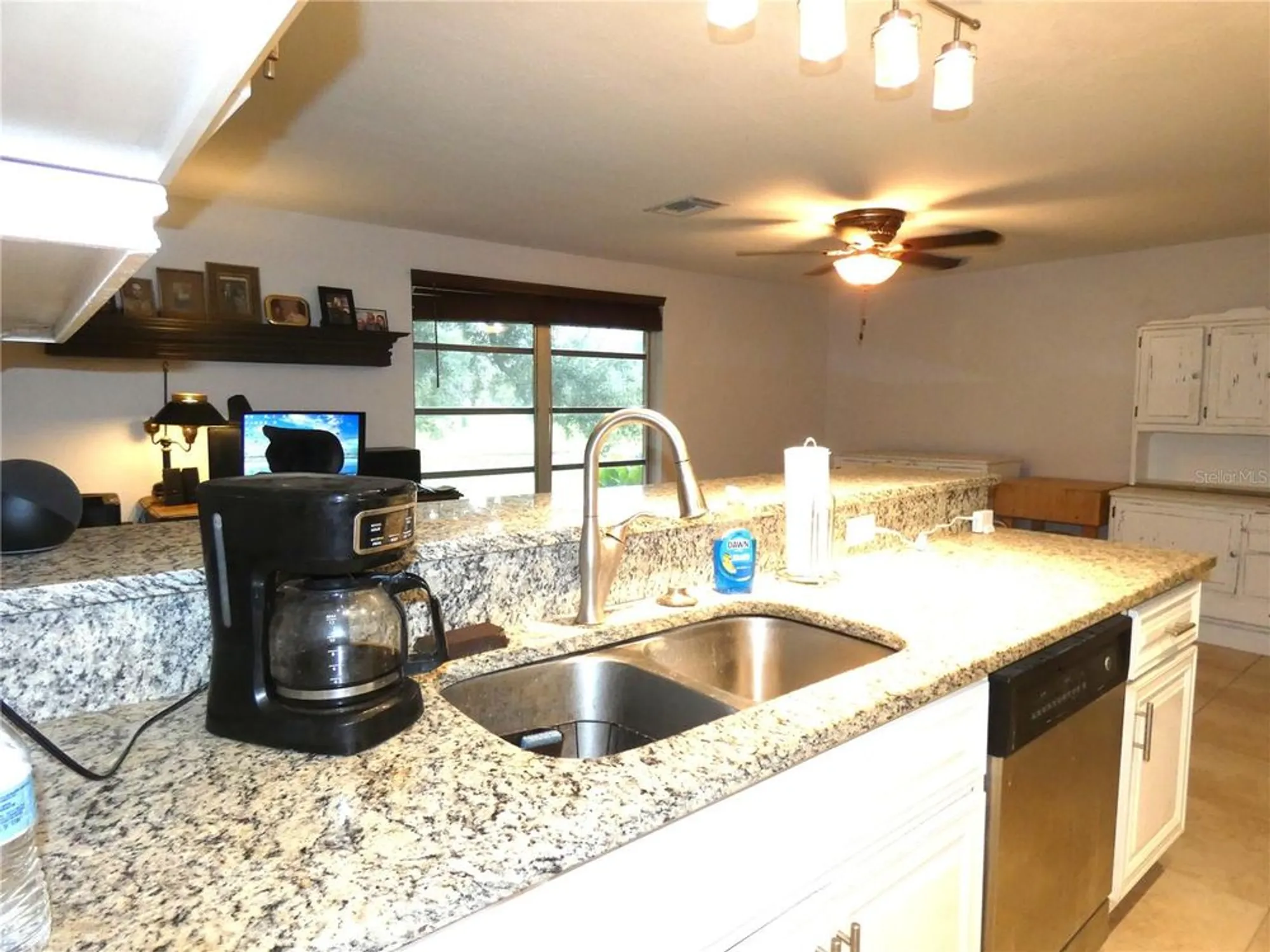 Property Slideshow image 16 of 39 | 8140 san felipe ct, Port Richey, FL, 34668
