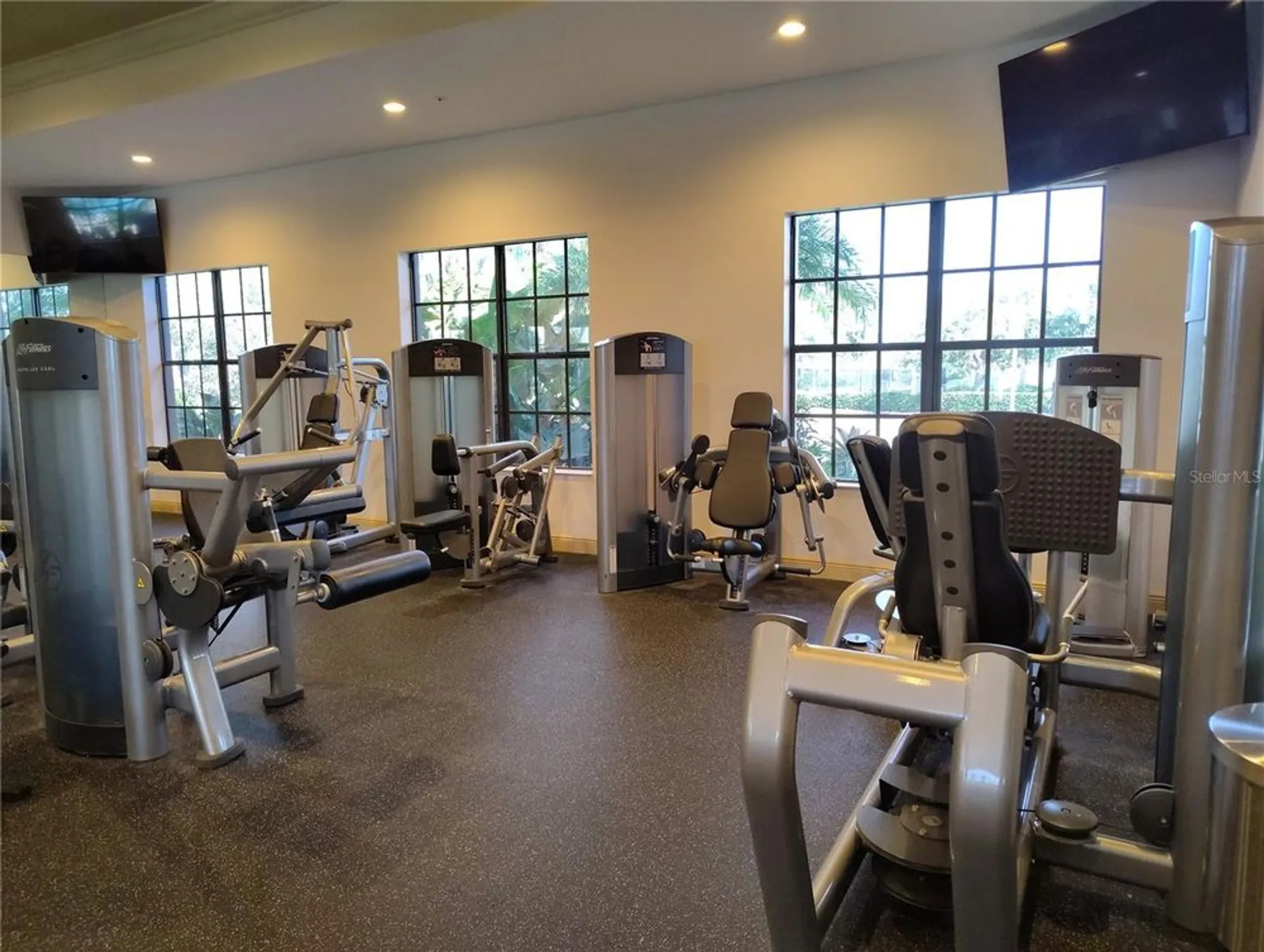 Property Slideshow image 60 of 84 | 1264 riverscape st b, Bradenton, FL, 34208