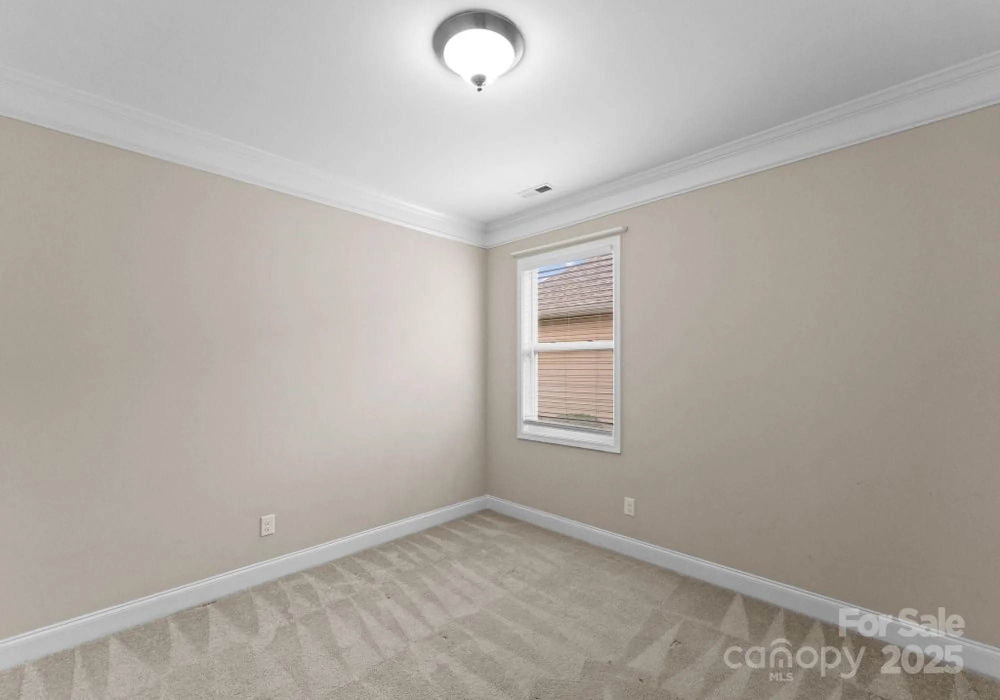 Property Slideshow image 28 of 39 | 8830 artesa mill ln, Charlotte, NC, 28214
