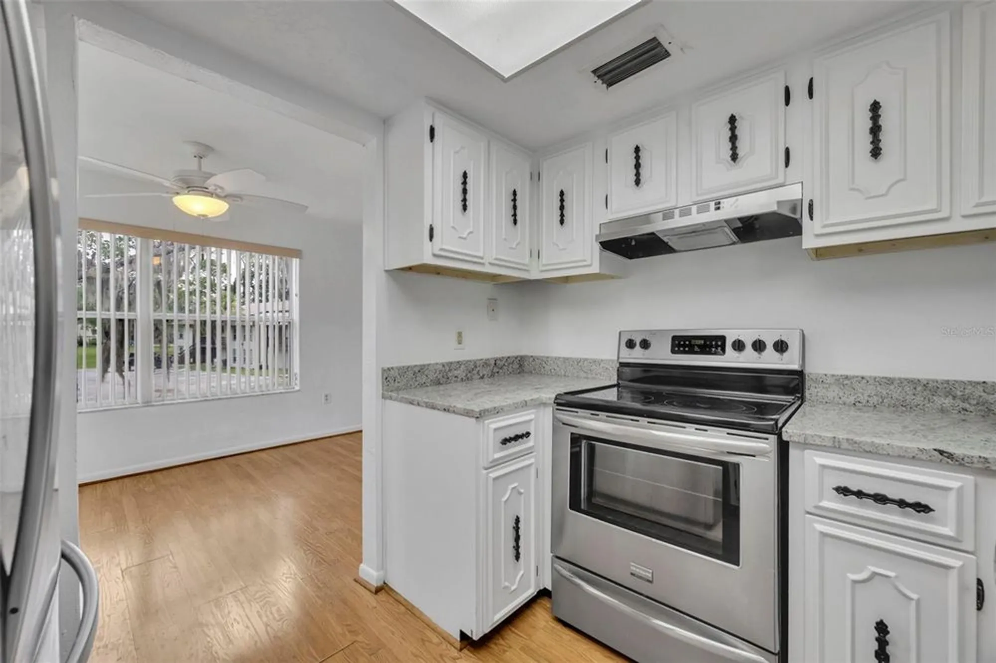 Property Slideshow image 18 of 43 | 19201 sandalwood dr # 19201, Wildwood, FL, 34785