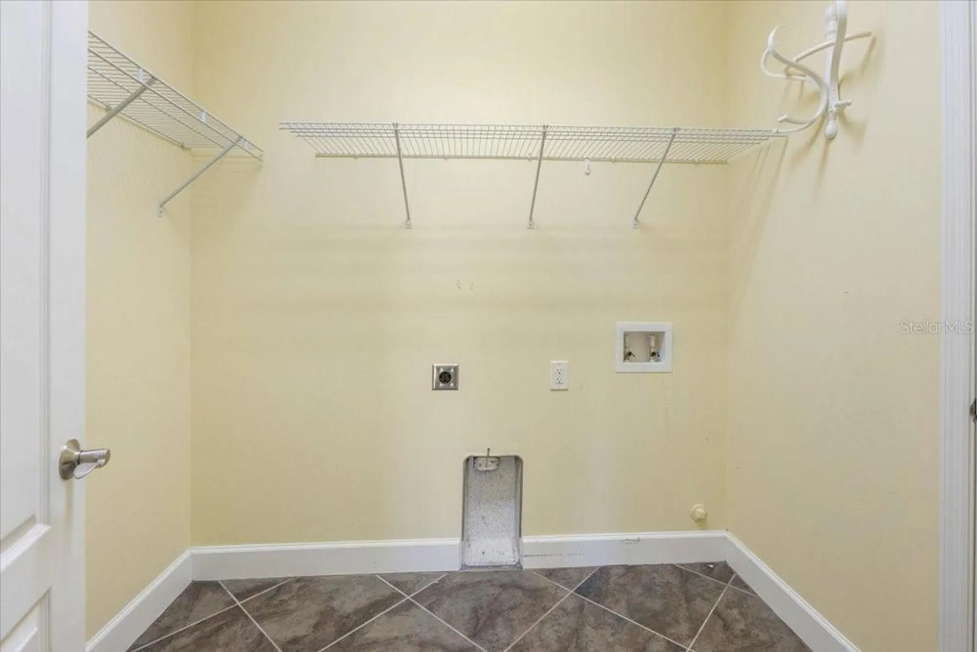 Property Slideshow image 52 of 80 | 576 gadsen st, Englewood, FL, 34223