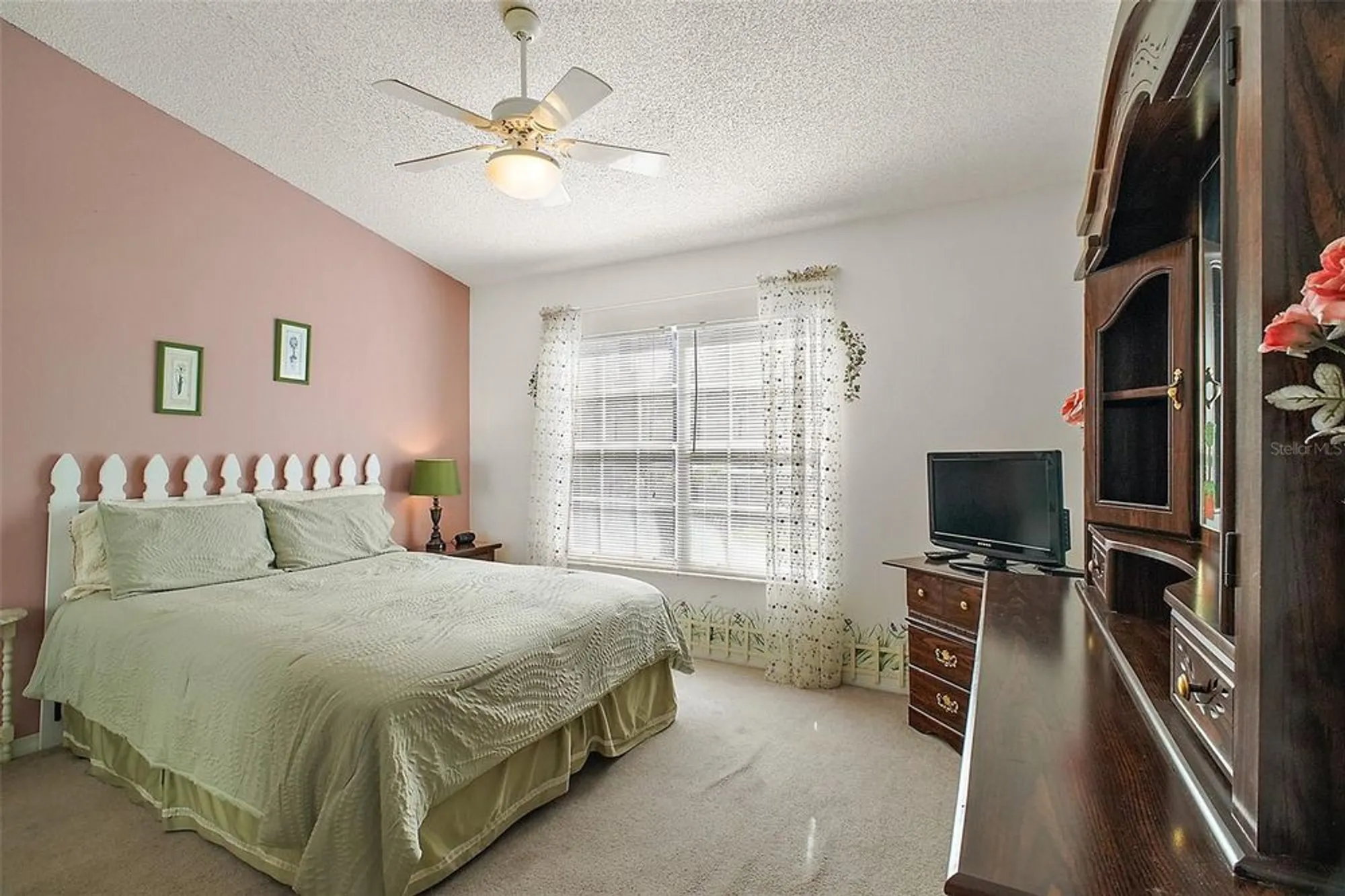 Property Slideshow image 19 of 36 | 25129 riverwalk dr, Leesburg, FL, 34748