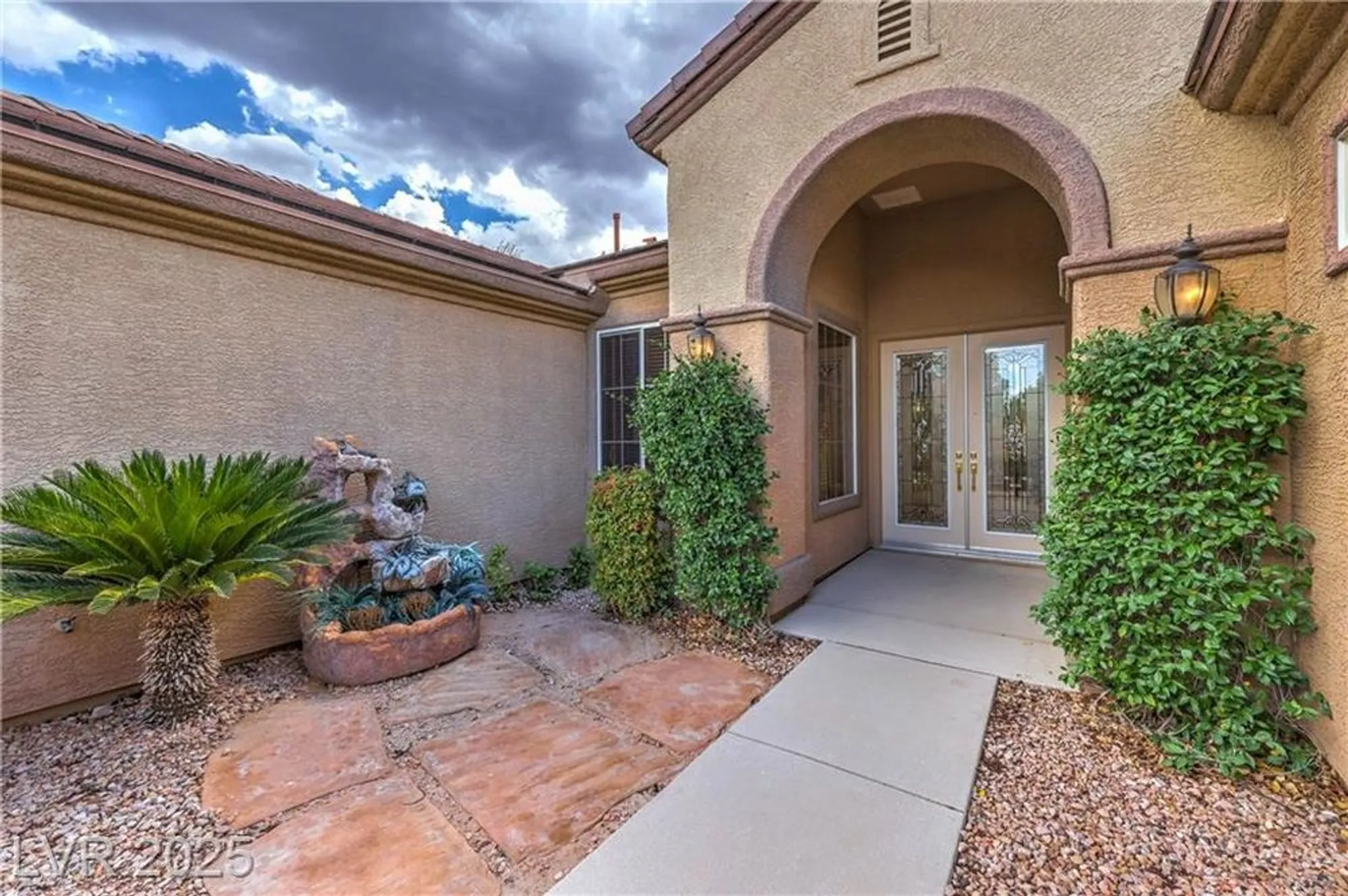 Property Slideshow image 7 of 35 | 2563 collinsville dr, Henderson, NV, 89052