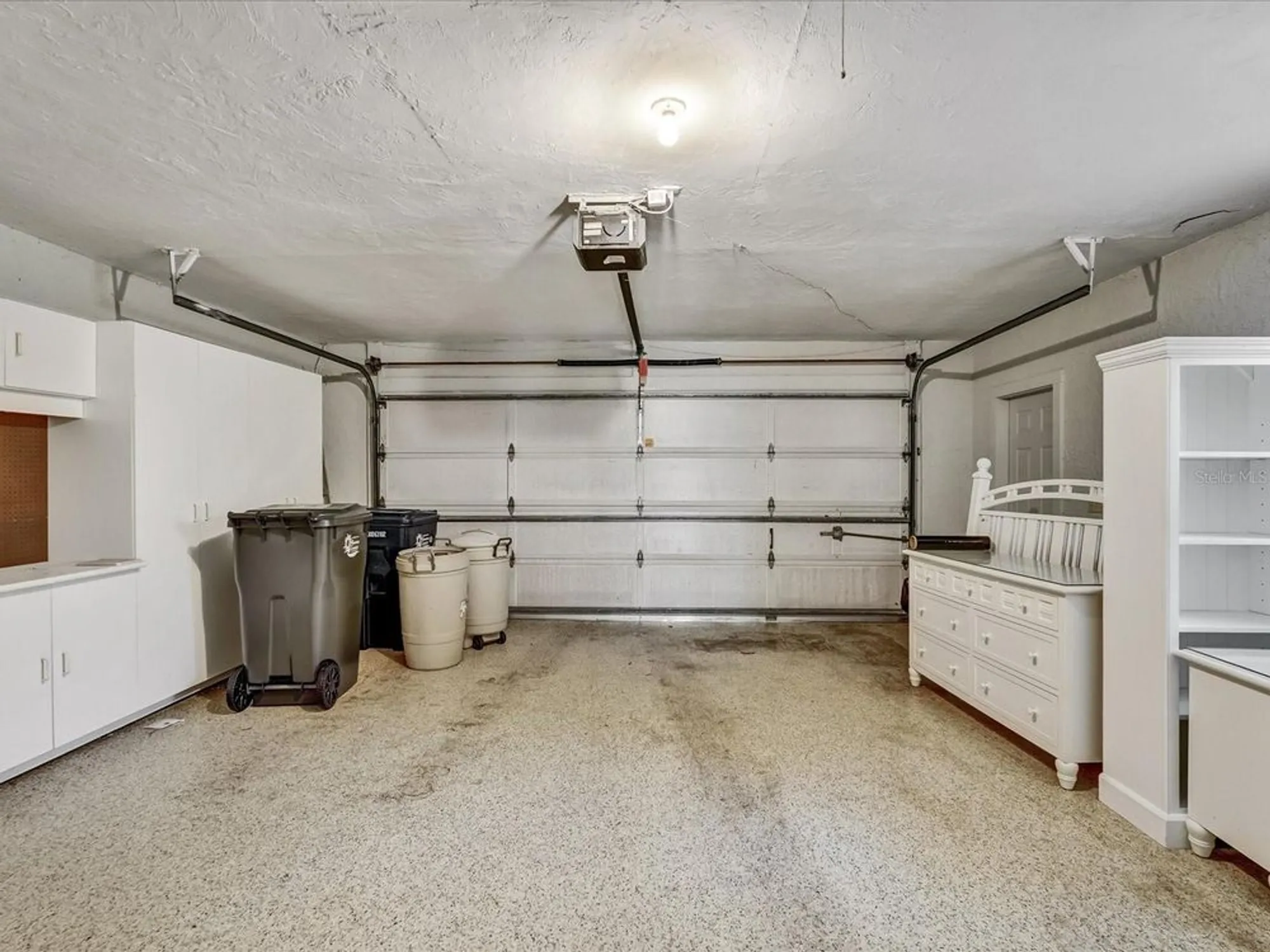 Property Slideshow image 14 of 19 | 7261 golf pointe way way, Sarasota, FL, 34243