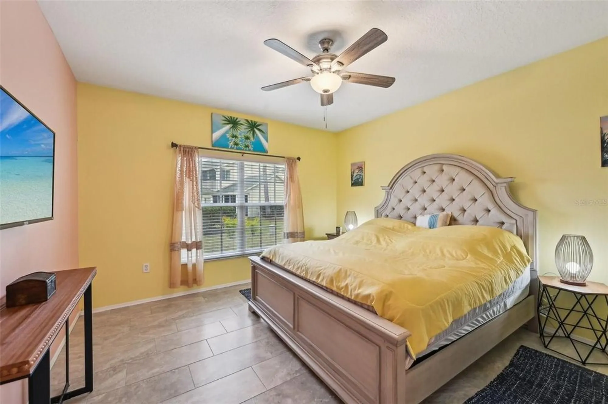 Property Slideshow image 18 of 26 | 6330 green oak cir, Bradenton, FL, 34203