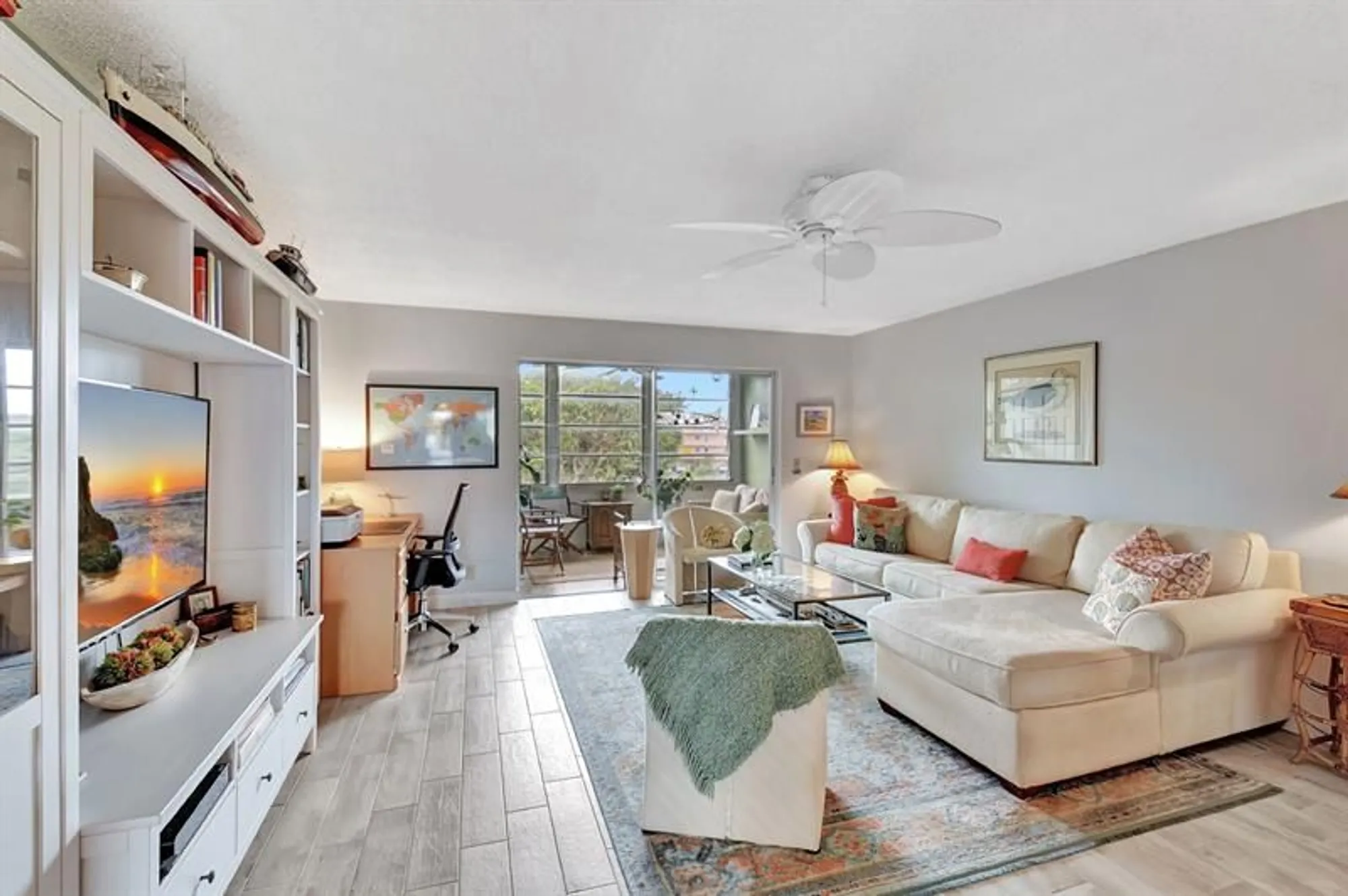 Property Slideshow image 10 of 67 | 2615 ne 3rd ct apt 301, Boynton Beach, FL, 33435