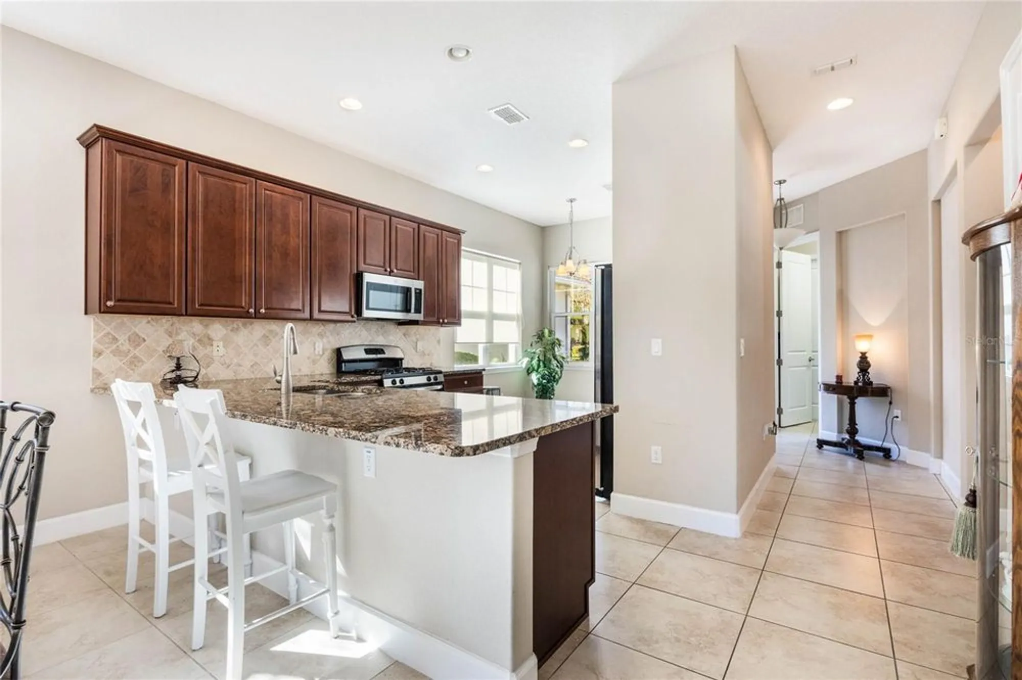Property Slideshow image 7 of 22 | 430 cypress hills way, Deland, FL, 32724