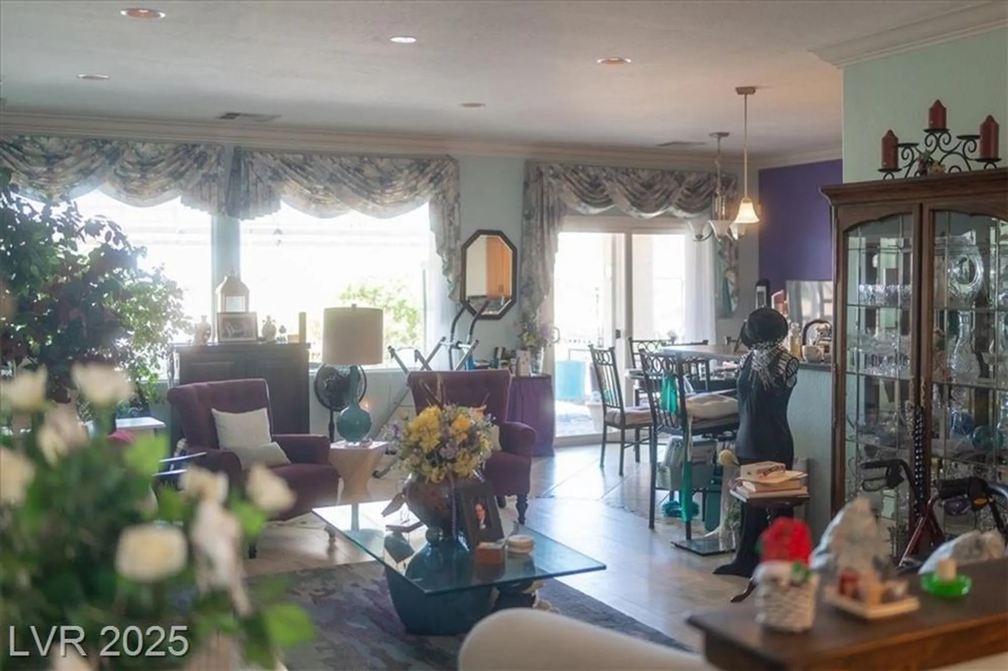 Property Slideshow image 12 of 47 | 2486 divine sky dr, Henderson, NV, 89044