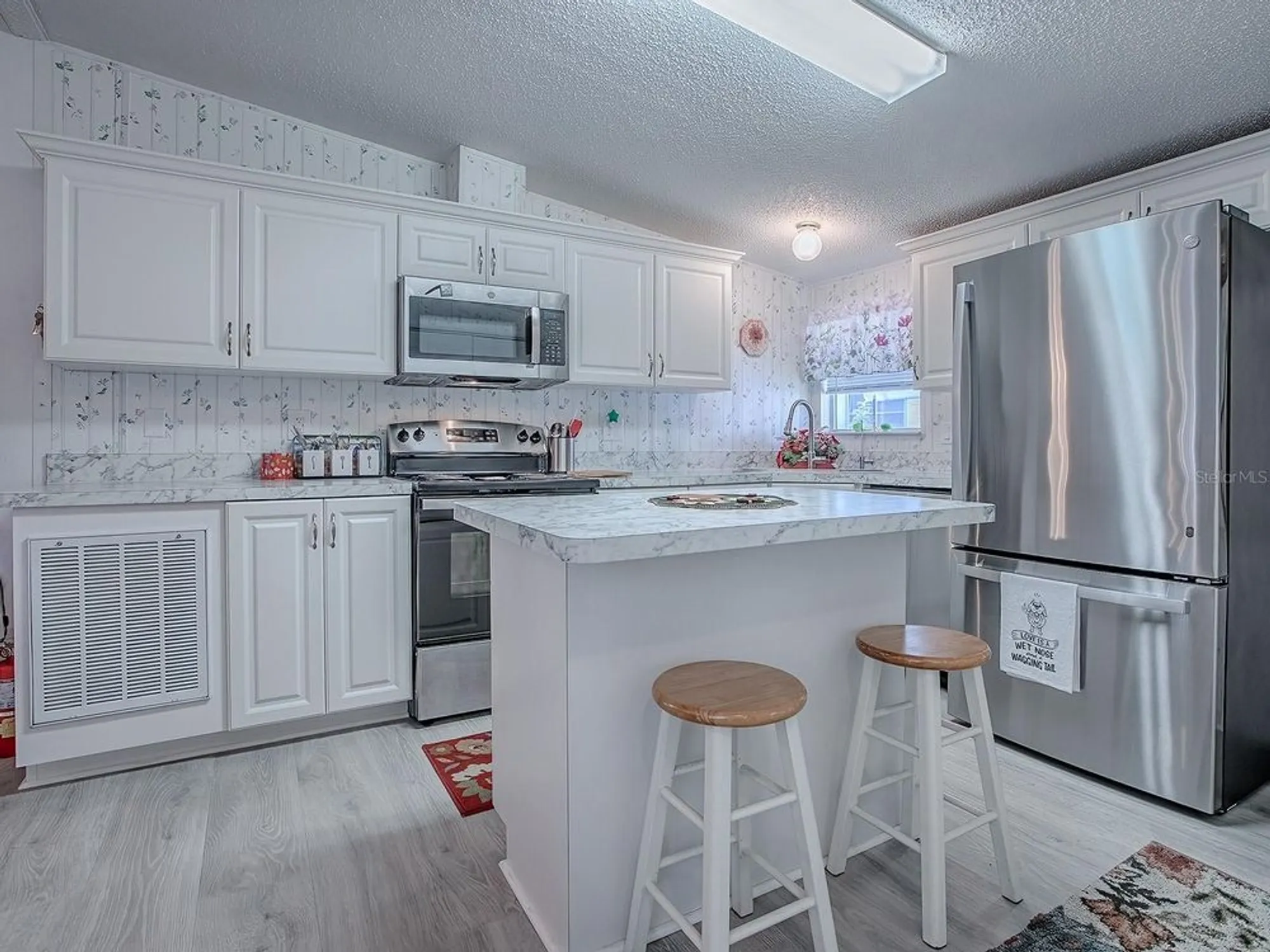 Property Slideshow image 4 of 23 | 730 cottage park ln, Leesburg, FL, 34748