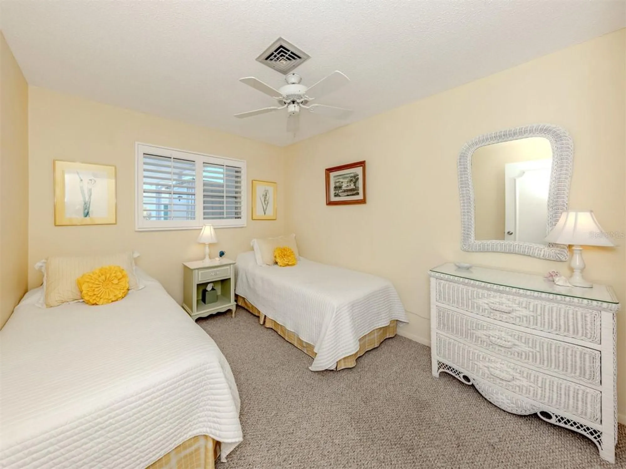 Property Slideshow image 12 of 48 | 168 the corso # 168, Venice, FL, 34285