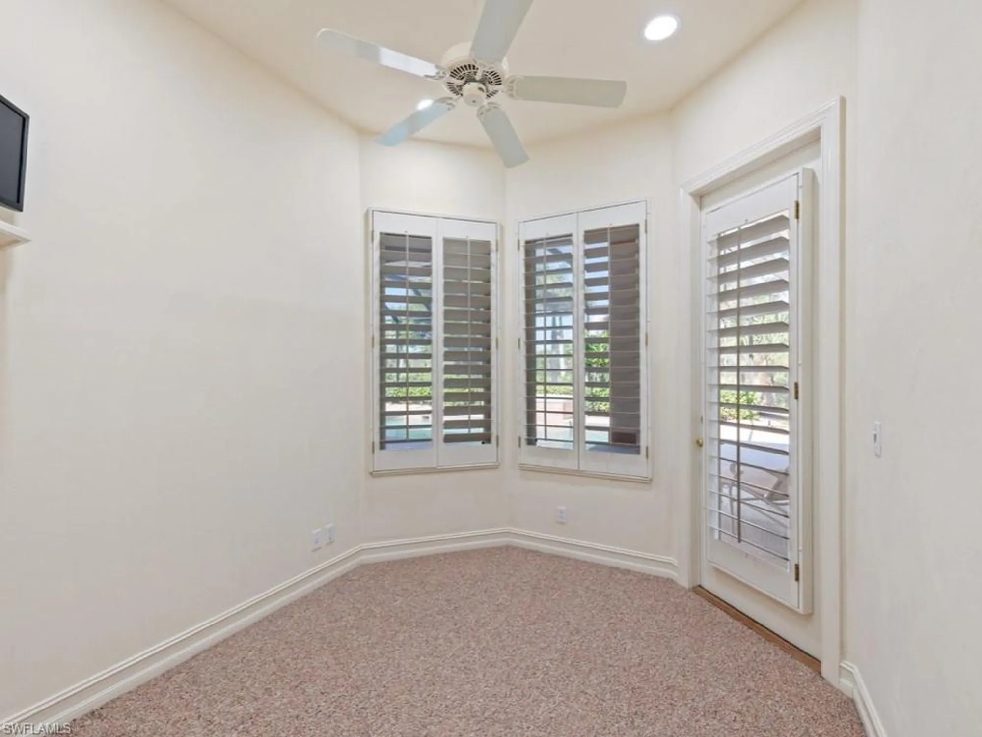 Property Slideshow image 20 of 50 | 3460 oak hammock ct, Bonita Springs, FL, 34134