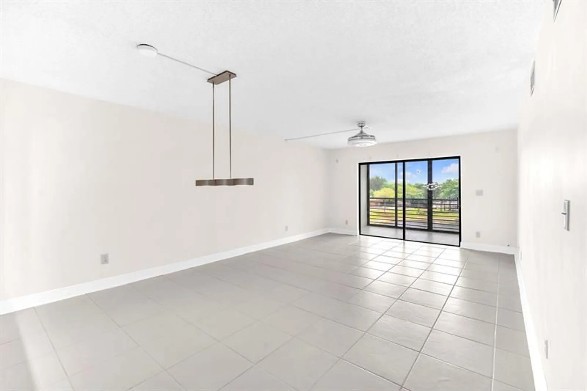 Property Slideshow image 3 of 26 | 4930 e sabal palm blvd 414, Tamarac, FL, 33319