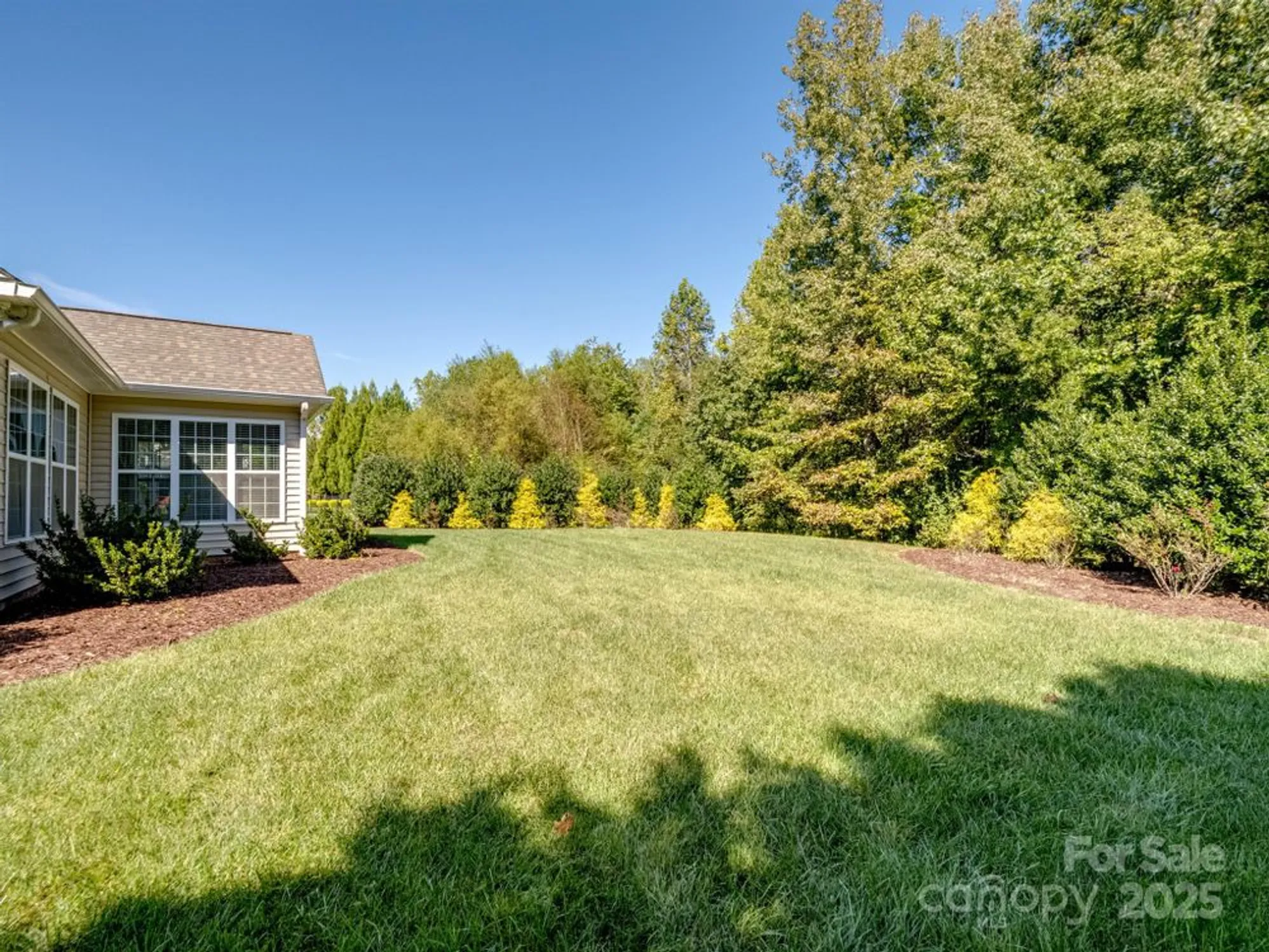 Property Slideshow image 32 of 37 | 12728 meetinghouse dr, Cornelius, NC, 28031
